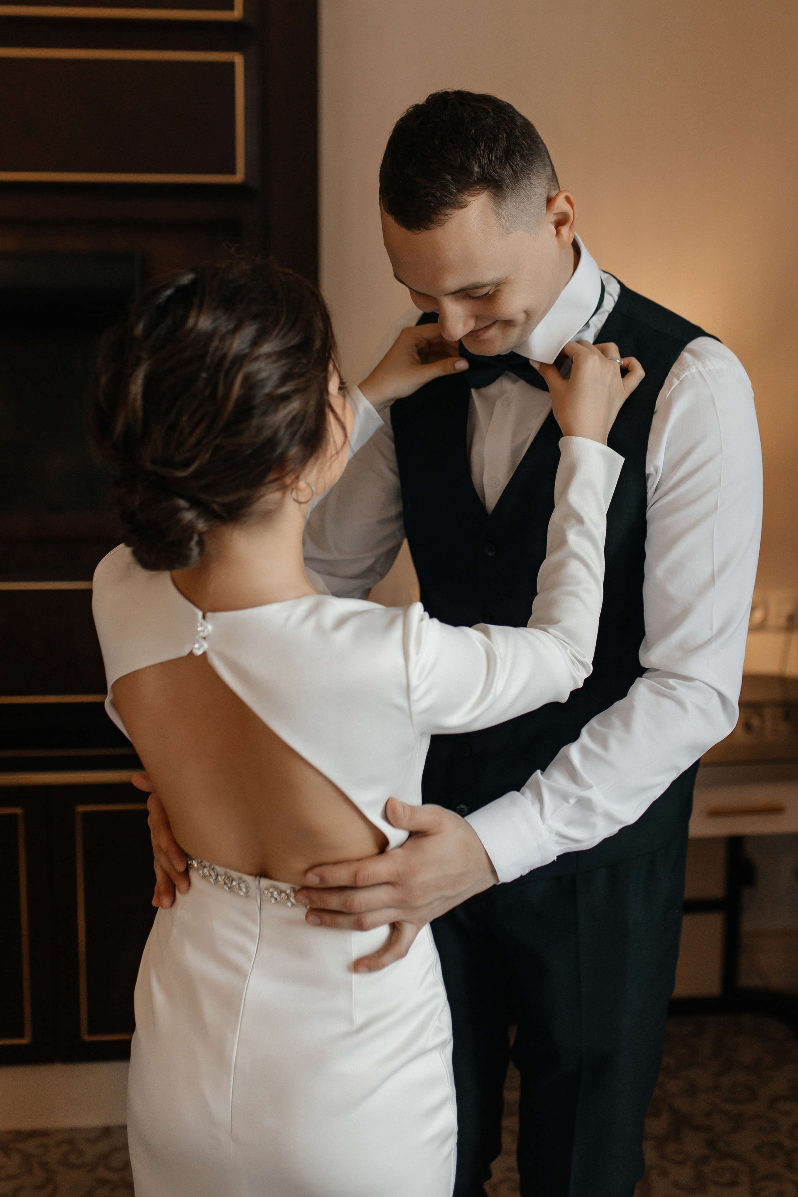 Портретные фотографии молодожёны свадебная фотосессия сборы невесты