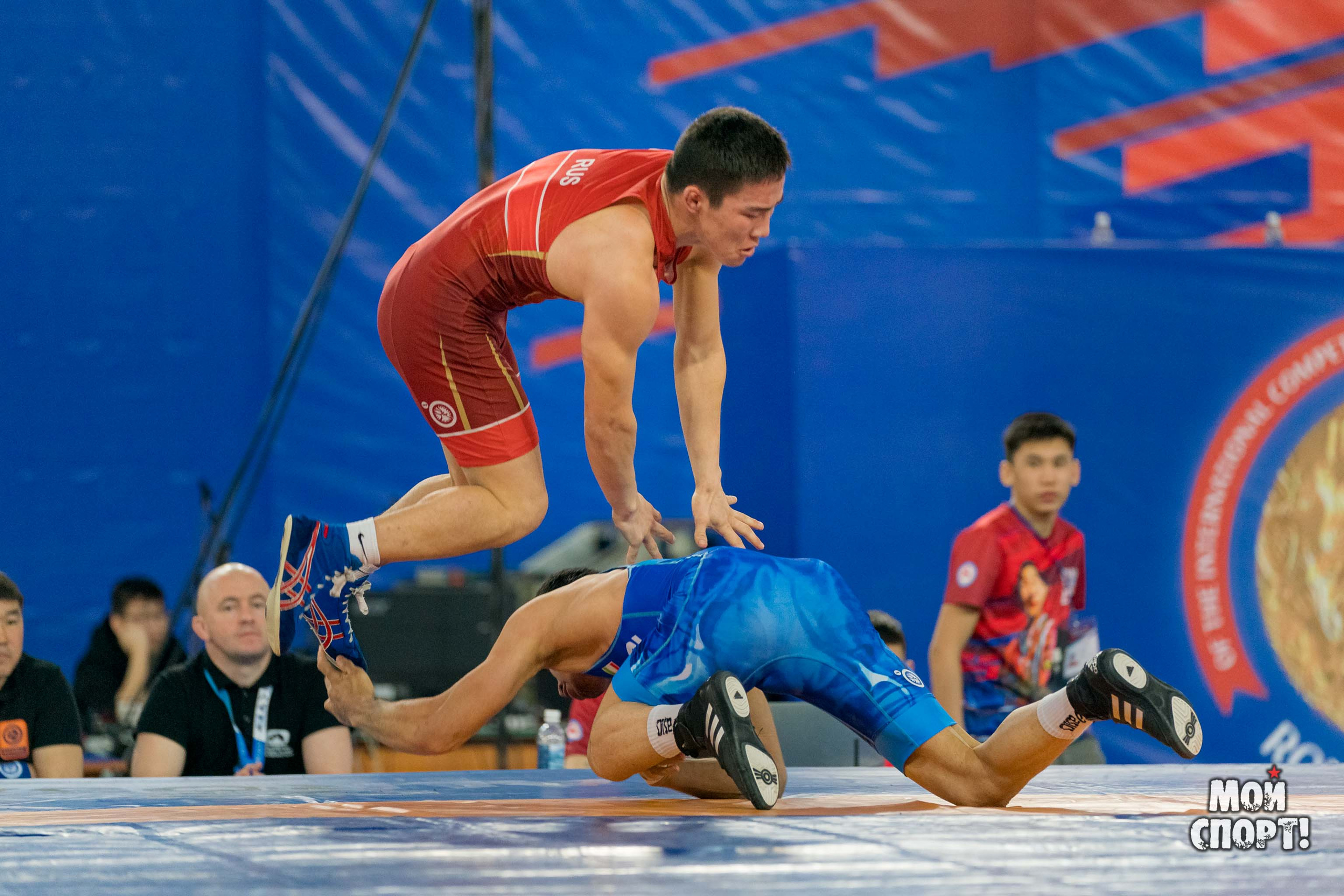 Международные соревнования по вольной борьбе памяти Р. М. Дмитриева. Студия «Мой Спорт!» — все о спорте в Якутии
