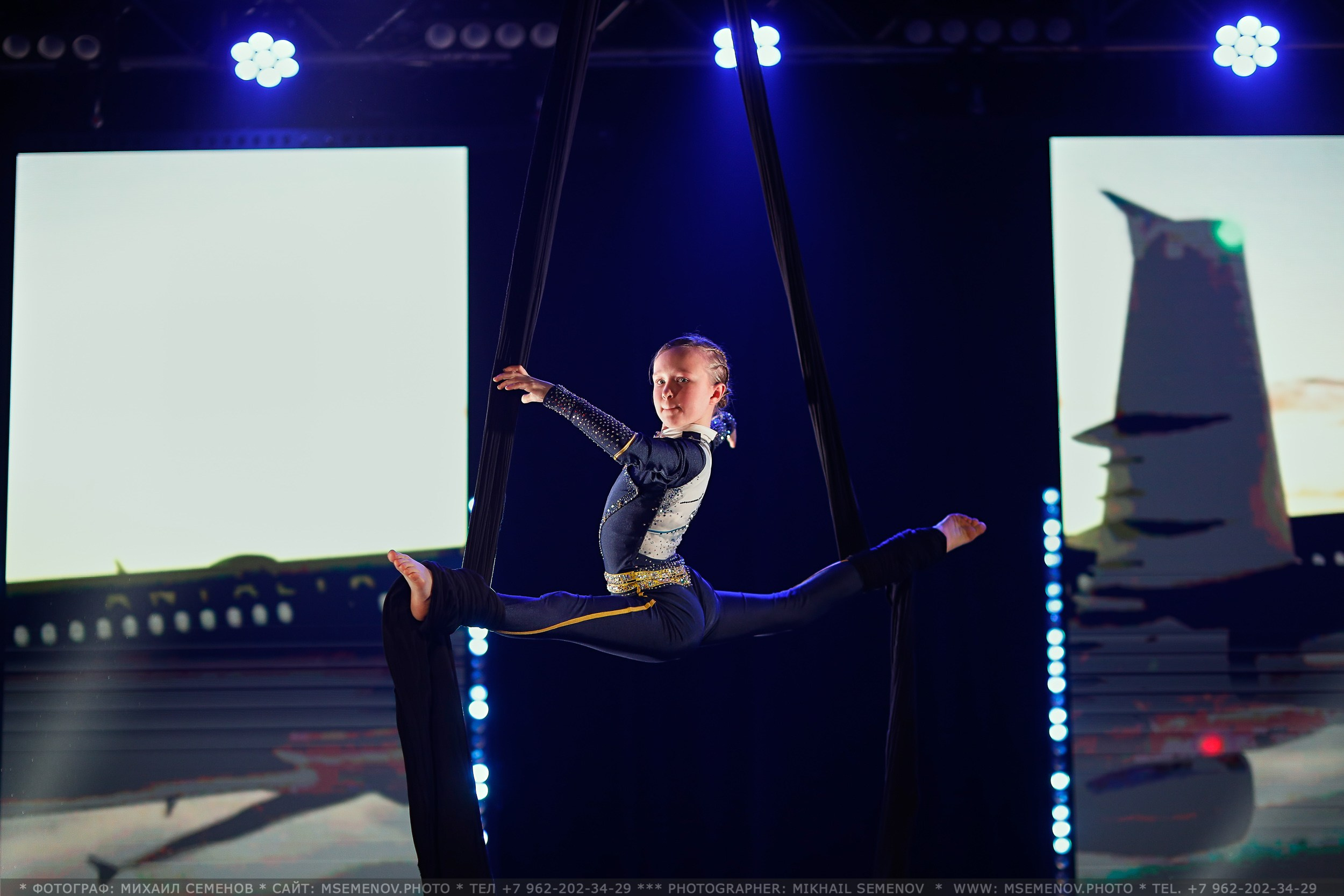 Анонс фоторепортажа с Концерта Грация. POLE DANCE. Photographer for business Mikhail Semenov. Aqua photo studio, photo school