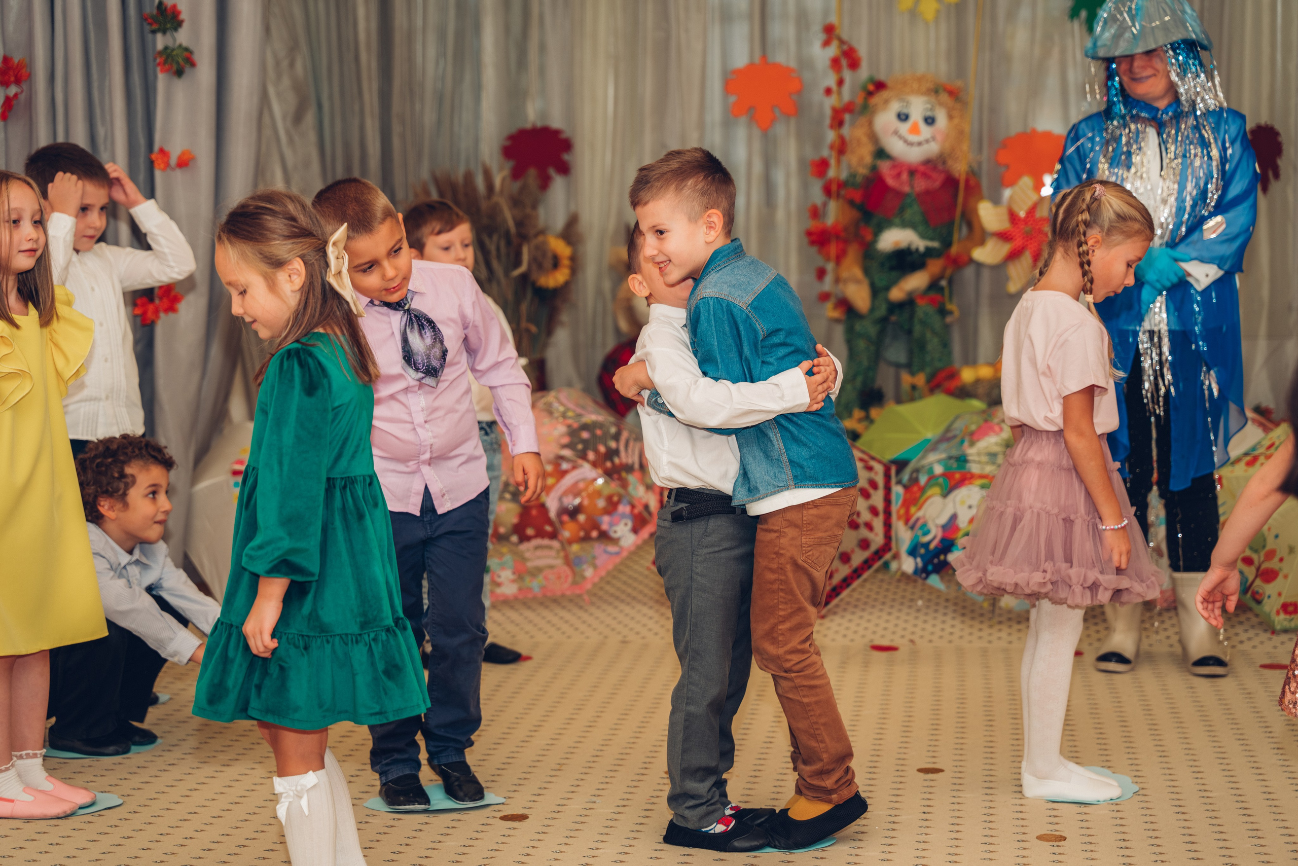 Необычный детский сад. Профессиональный детский и семейный фотограф в Москве Диля Грошева