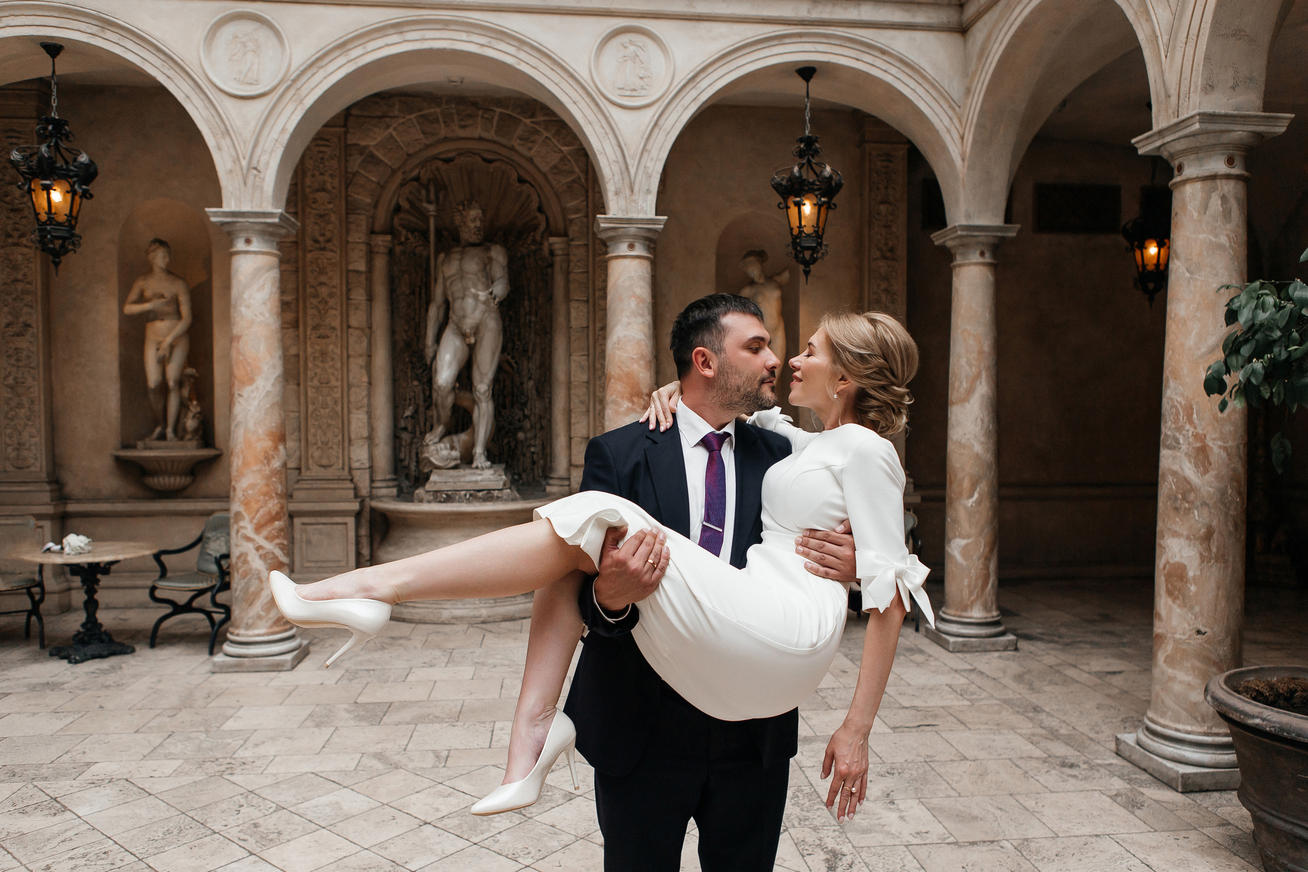 Свадебная фотосессия в ресторане Турандот