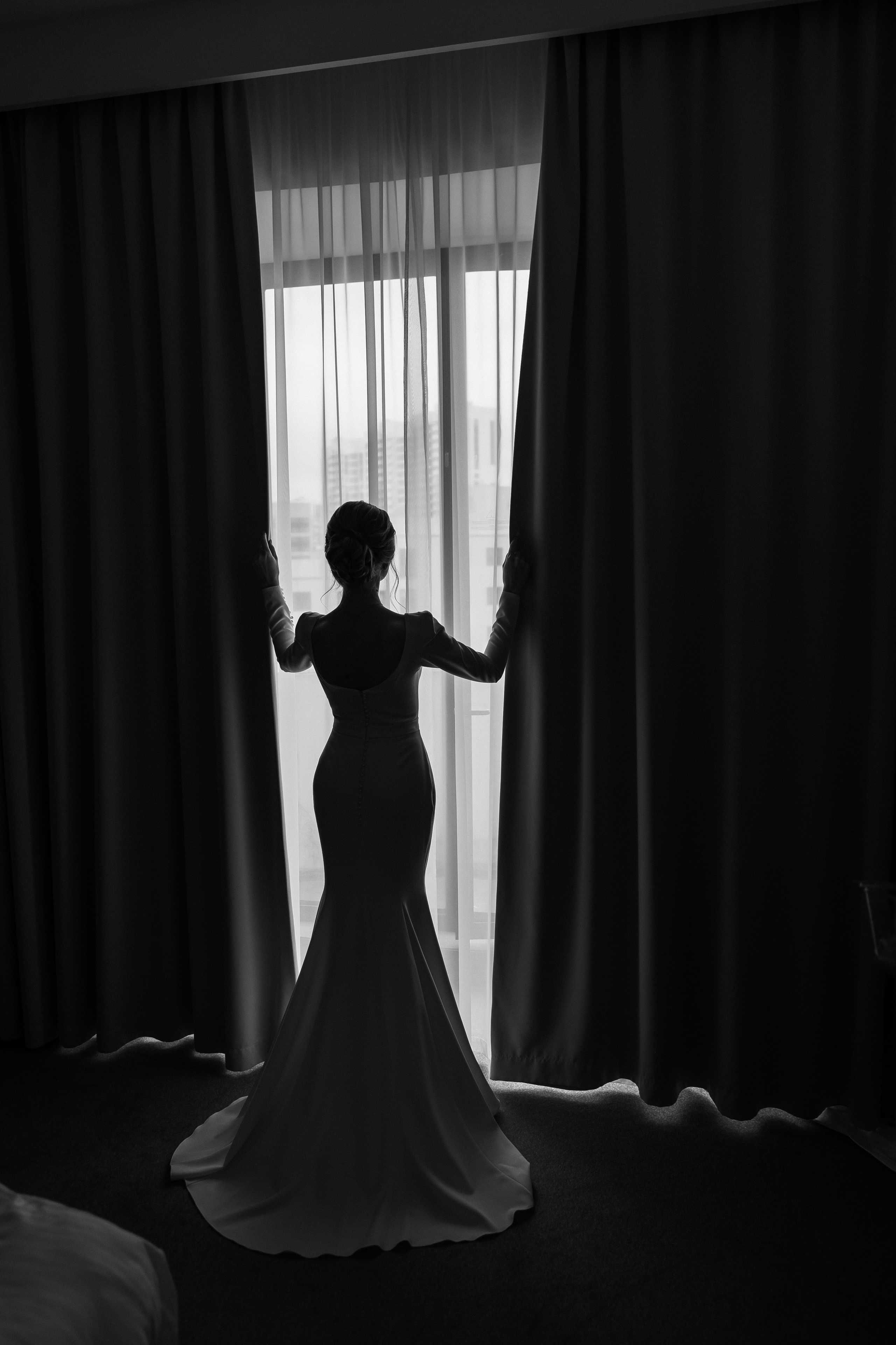 Свадебная фотосессия в отеле Holiday Inn Селигерская