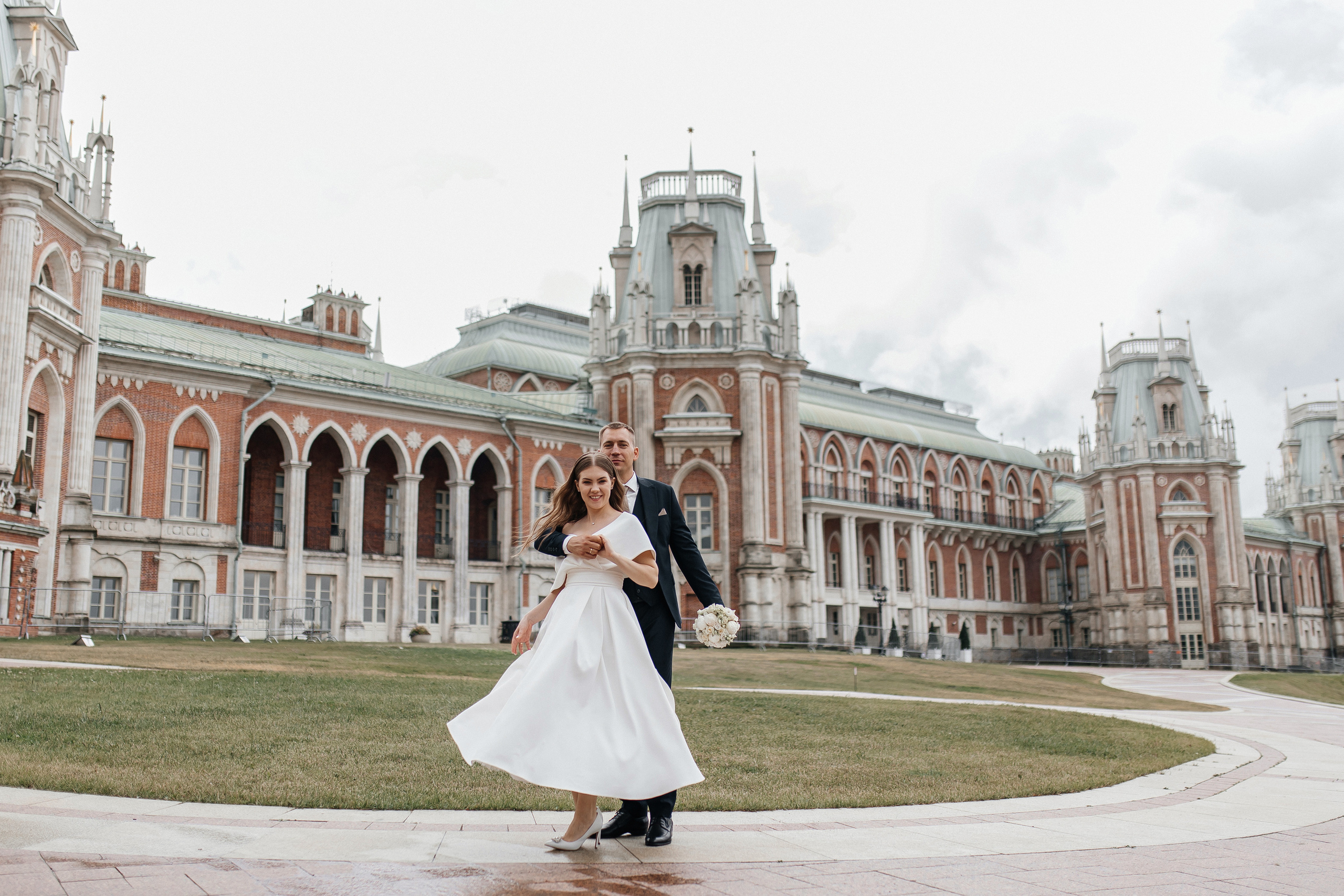 Свадебная фотосессия в Царицыно