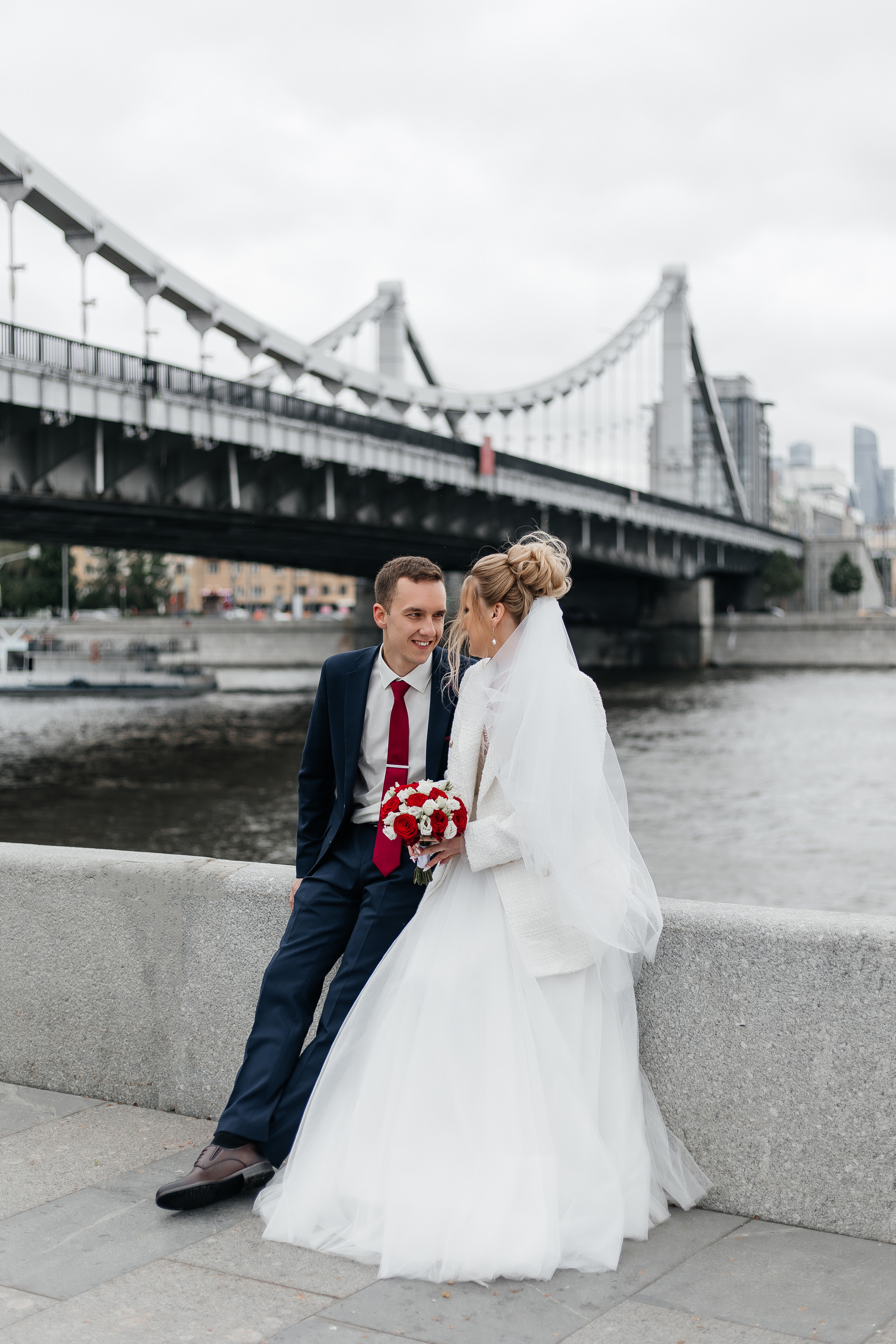 Свадебная прогулка в парке Горького