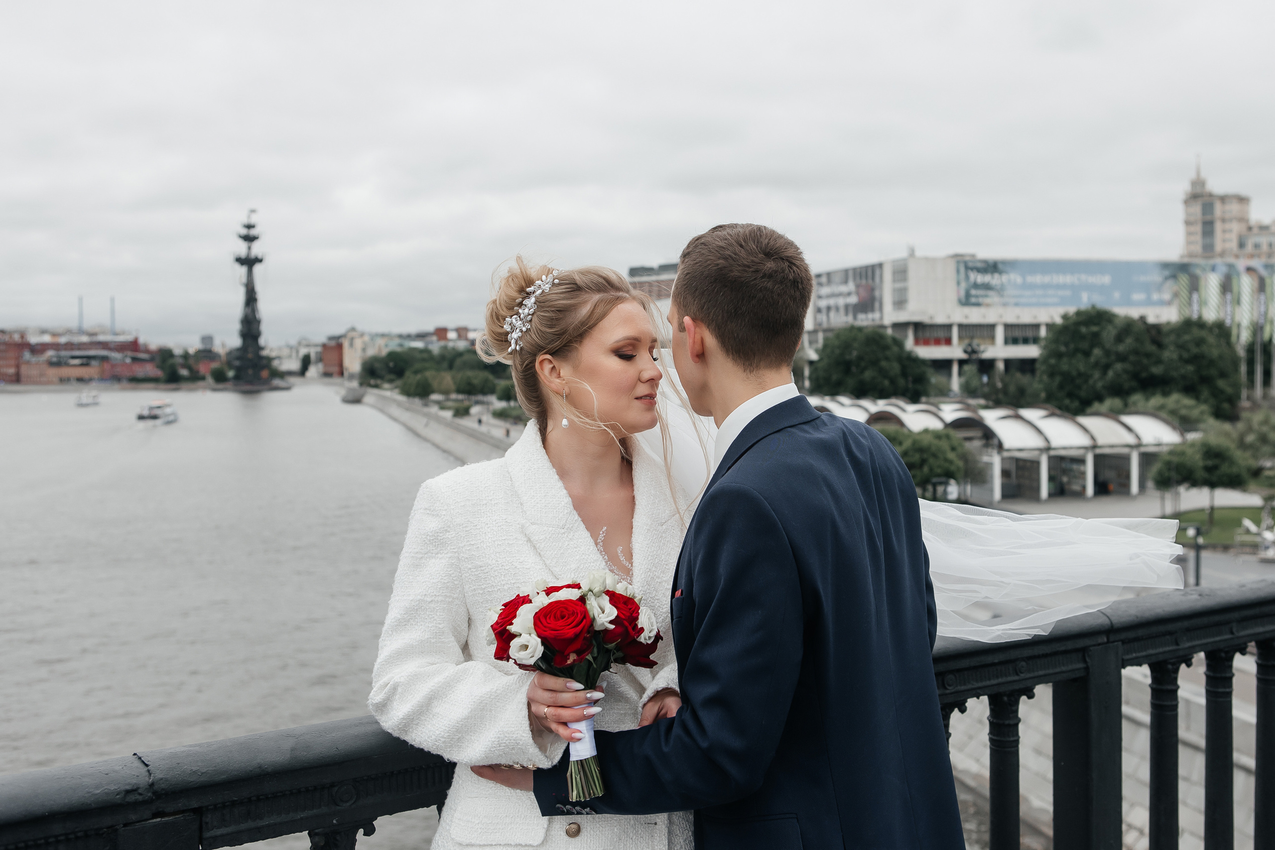 Свадебная прогулка в парке Музеон