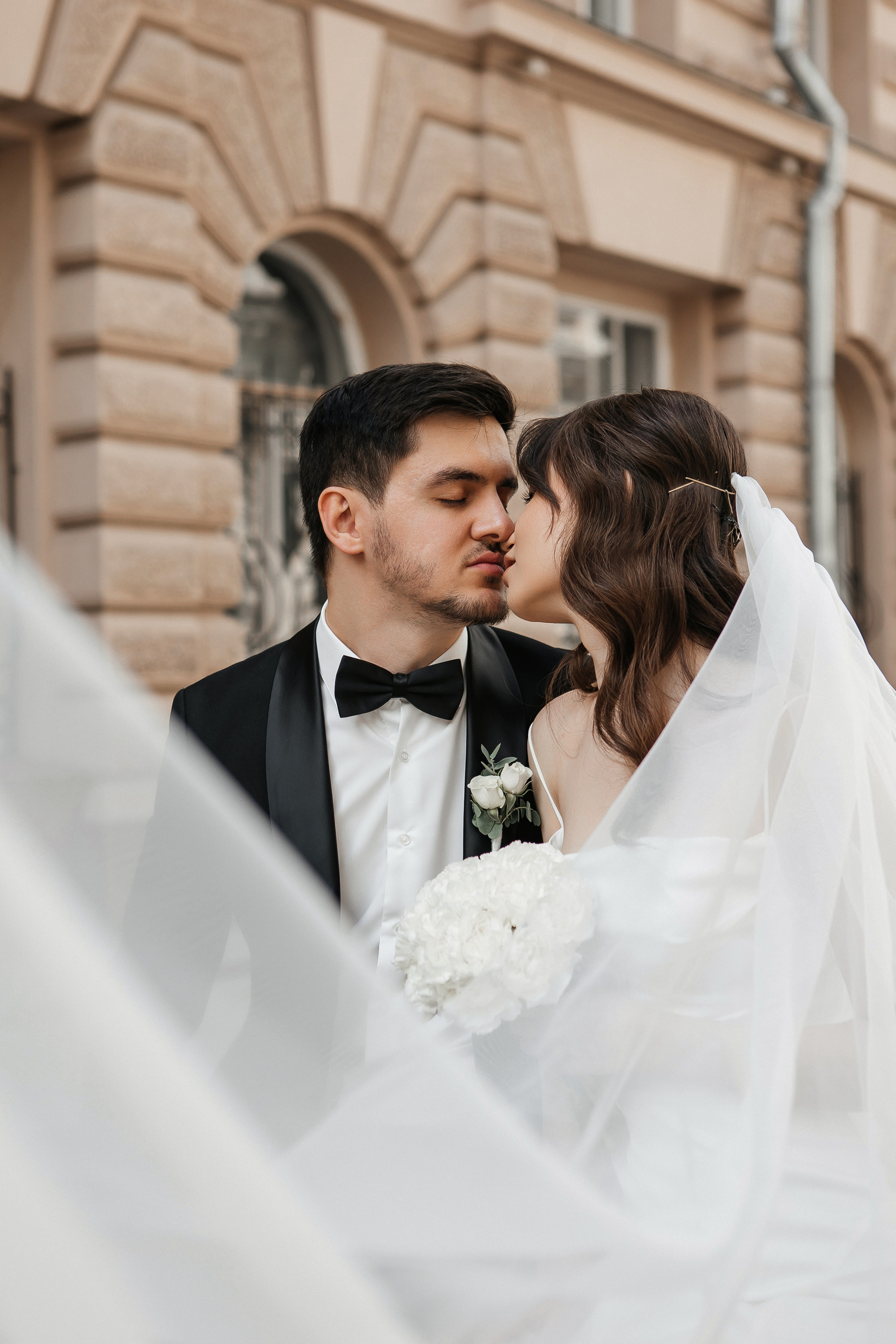 Свадебная фотосессия с кабриолетом