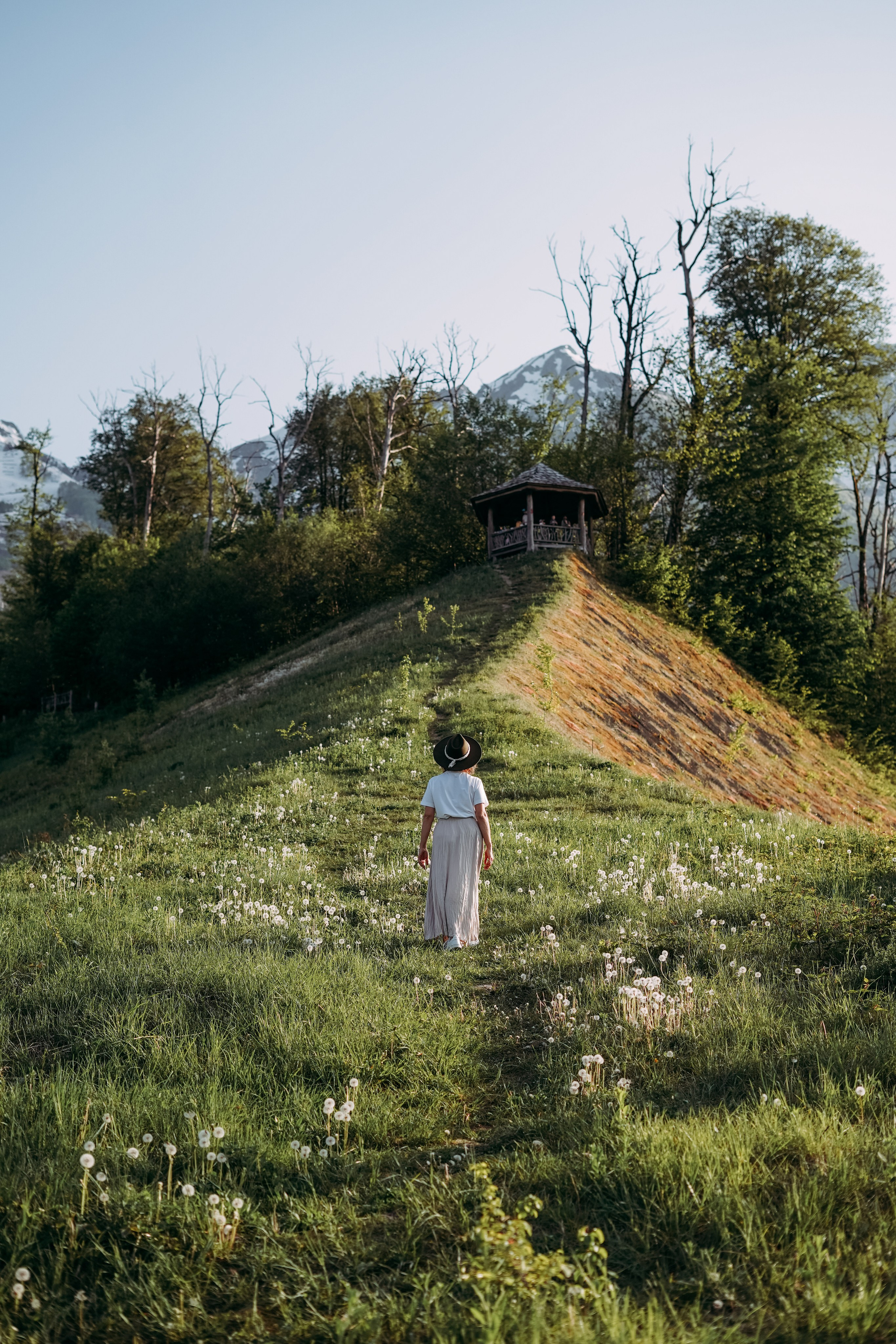 Апрель в горах. Фотосессия для Светланы в Красной Поляне. Фотограф в Сочи и Абхазии | Фототуры | September Air