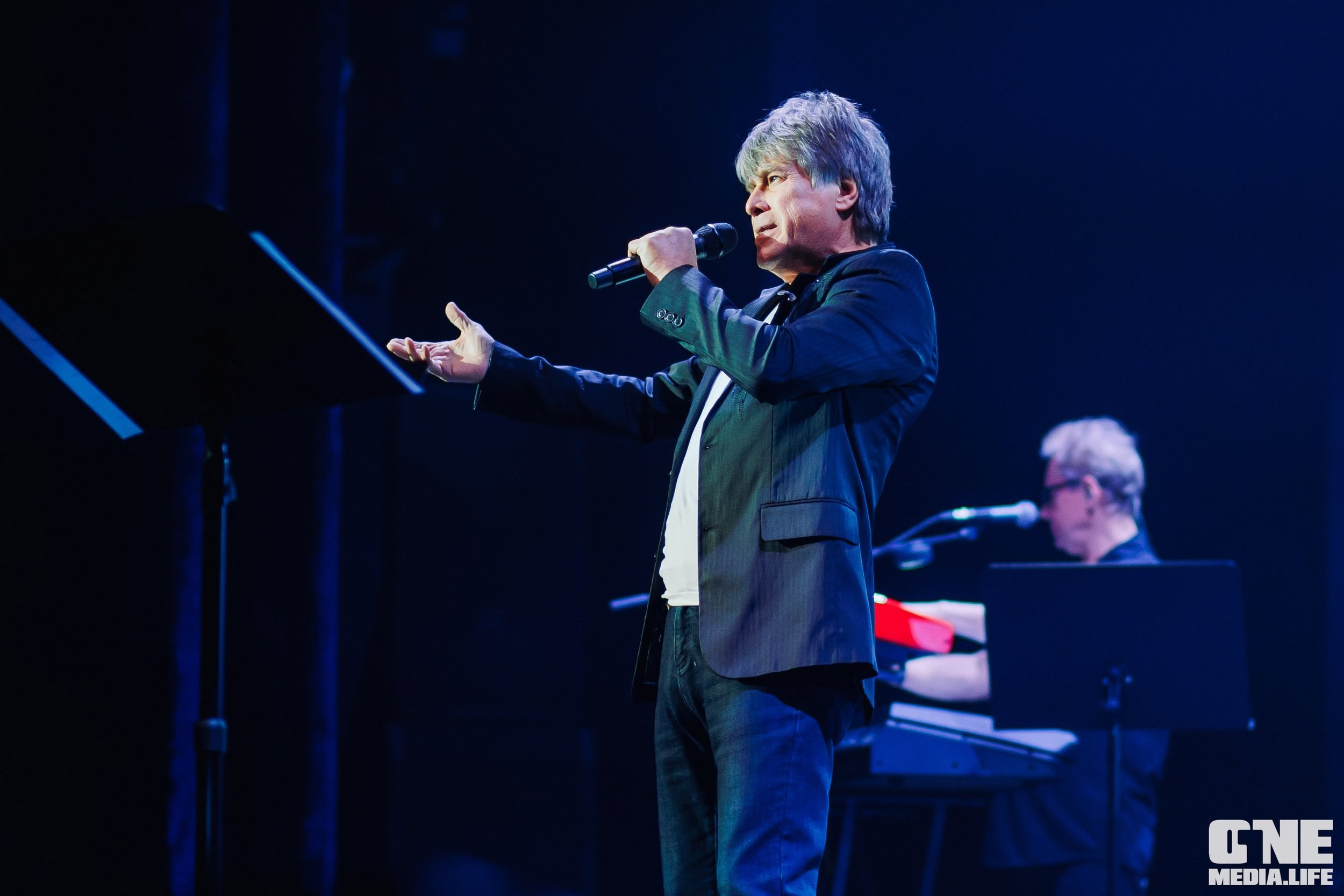 Фоторепортаж из театра эстрады Янтарь-холл. One Media Life: фоторепортажи, фотоотчеты с мероприятий и заведений