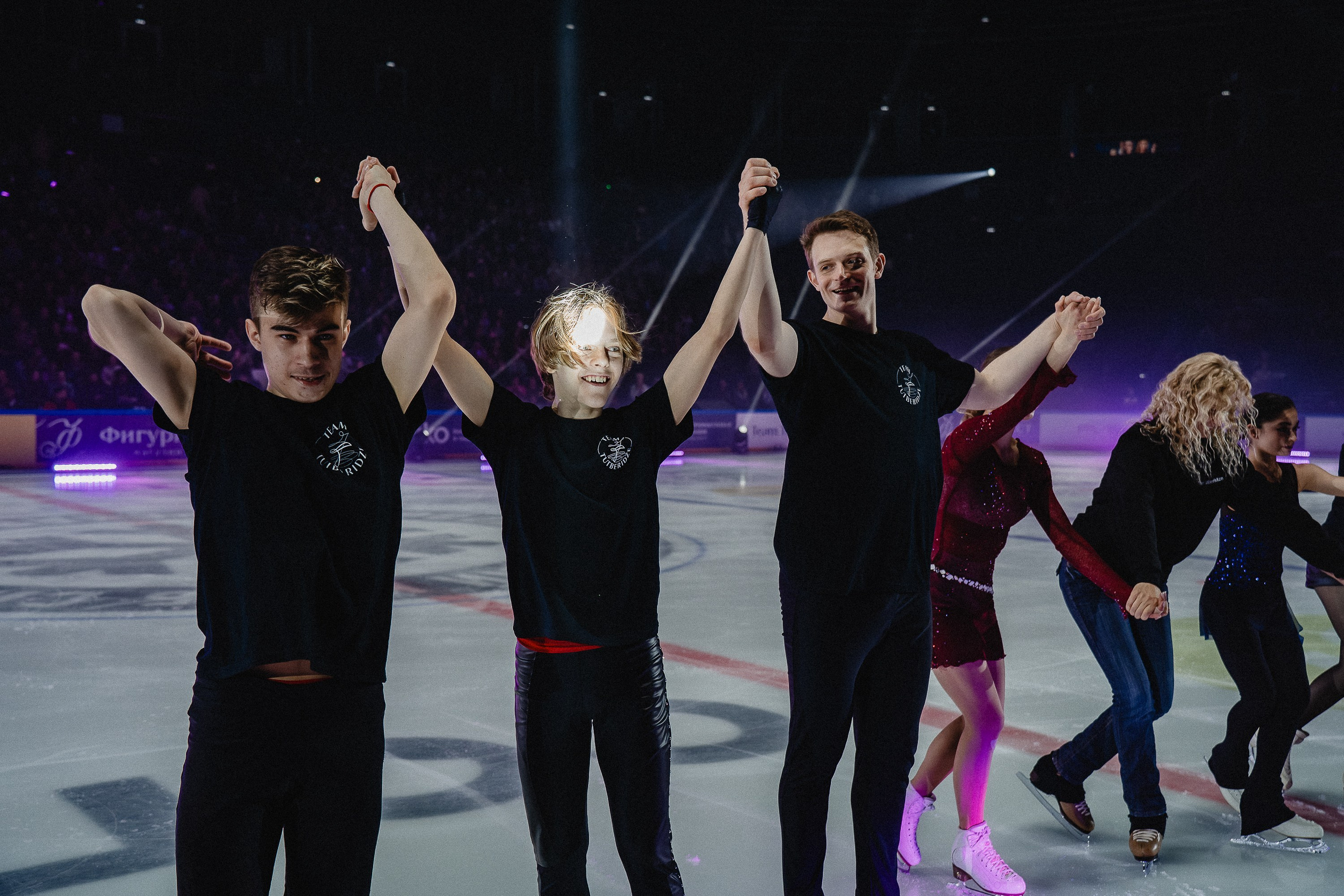 Шоу Этери Тутберидзе в Новосибирске. Воробьева Ксения — Спортивный и танцевальный фотограф Новосибирск