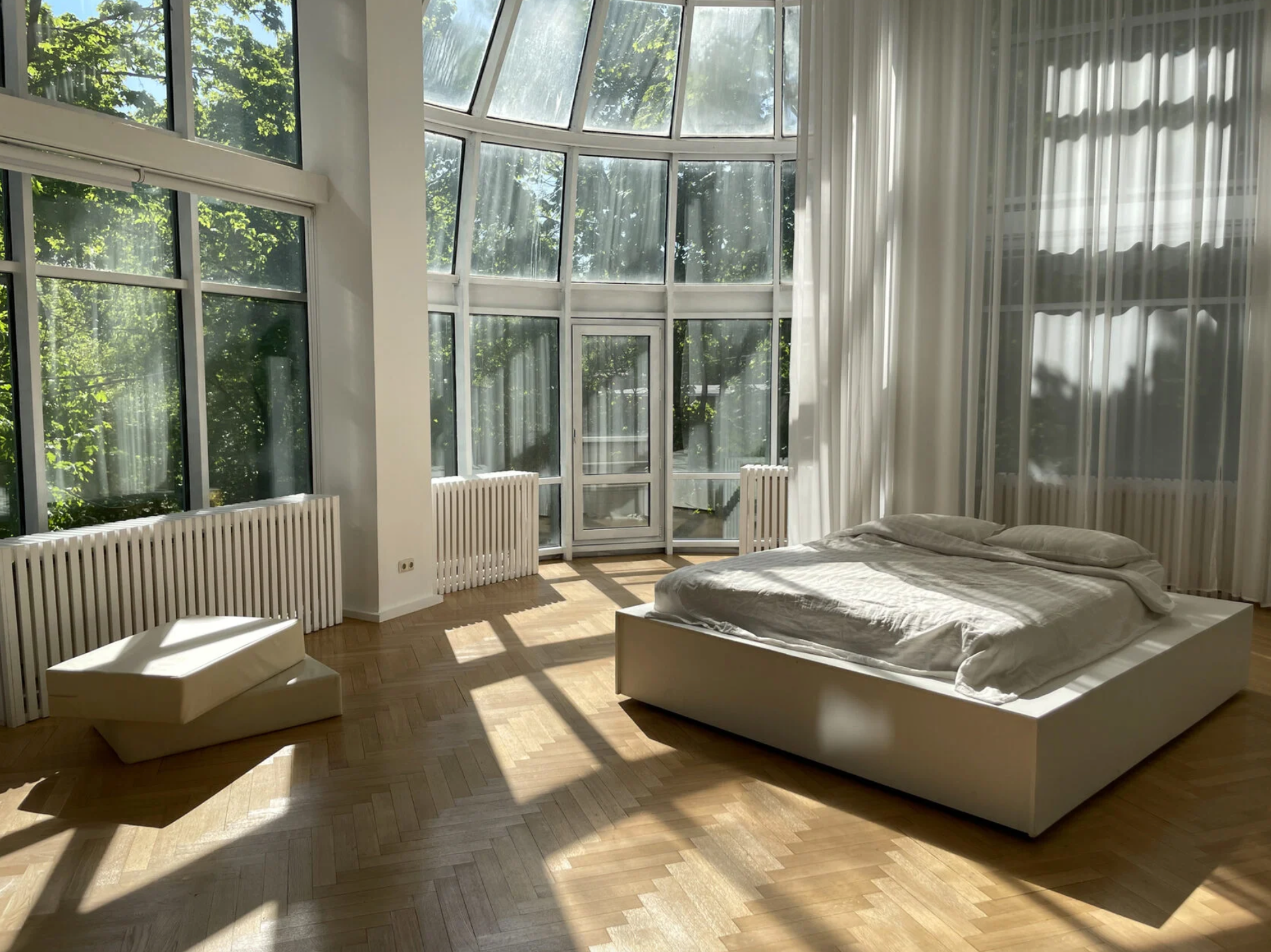 Подборка студий. Портретный фотограф в Москве Ефанова Ульяна. Женский портрет