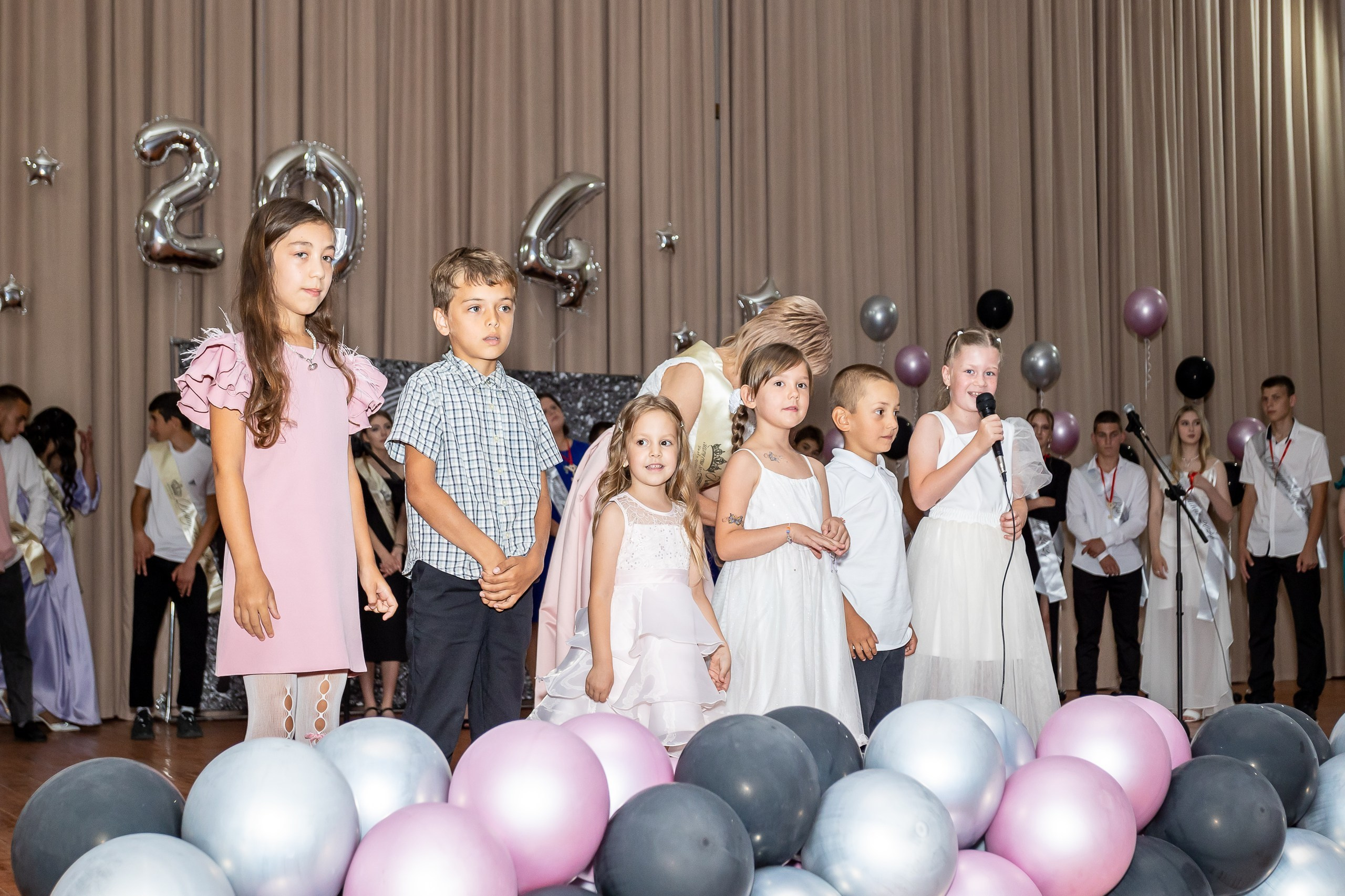 Вручение аттестата 2024 г. Выпускные альбомы Майкоп, Краснодар Елена Золотарева