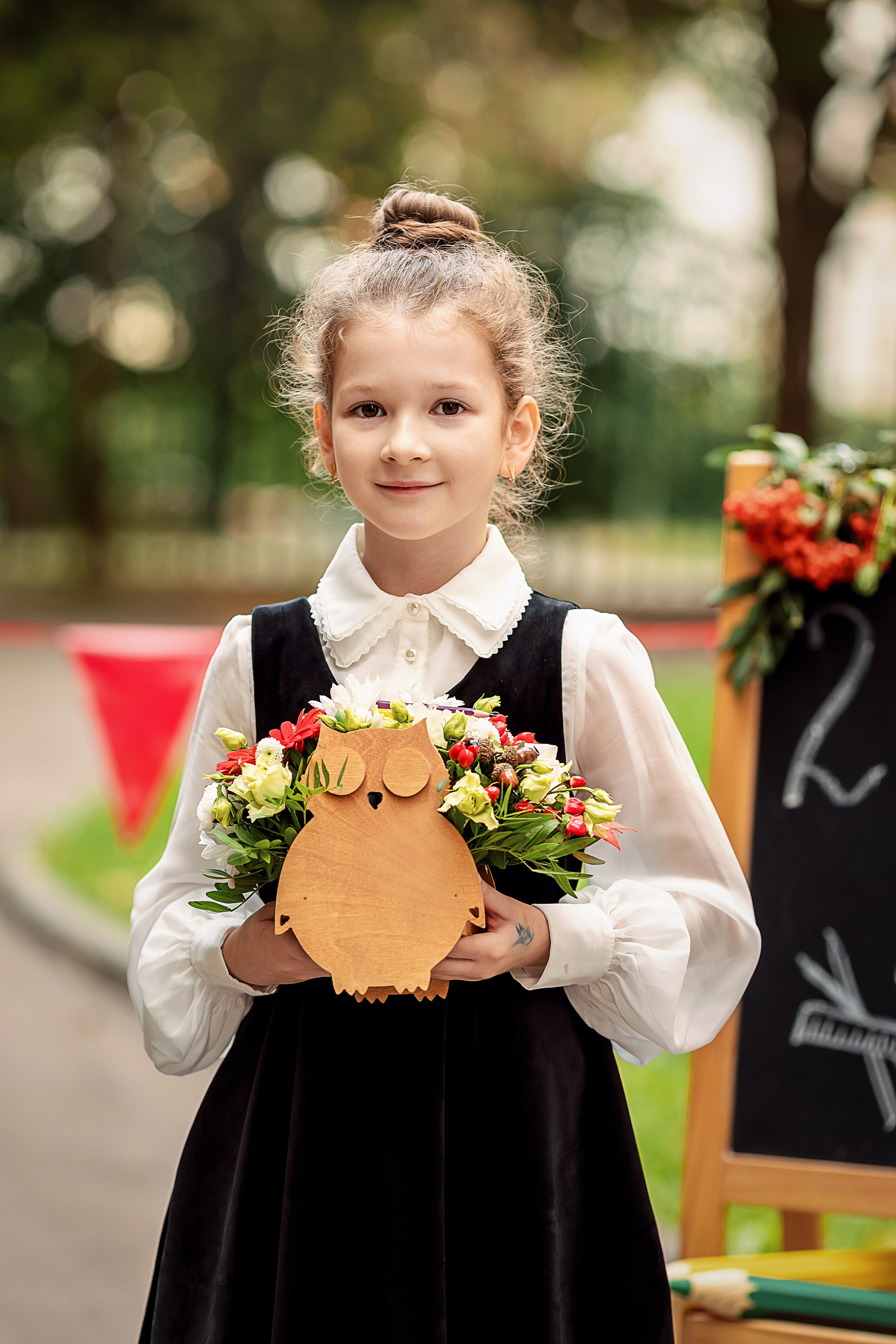 Фотопроект «Здравствуй, школа!» для классов. Фотокомпания «Алые паруса» выпускные альбомы Москва и МО