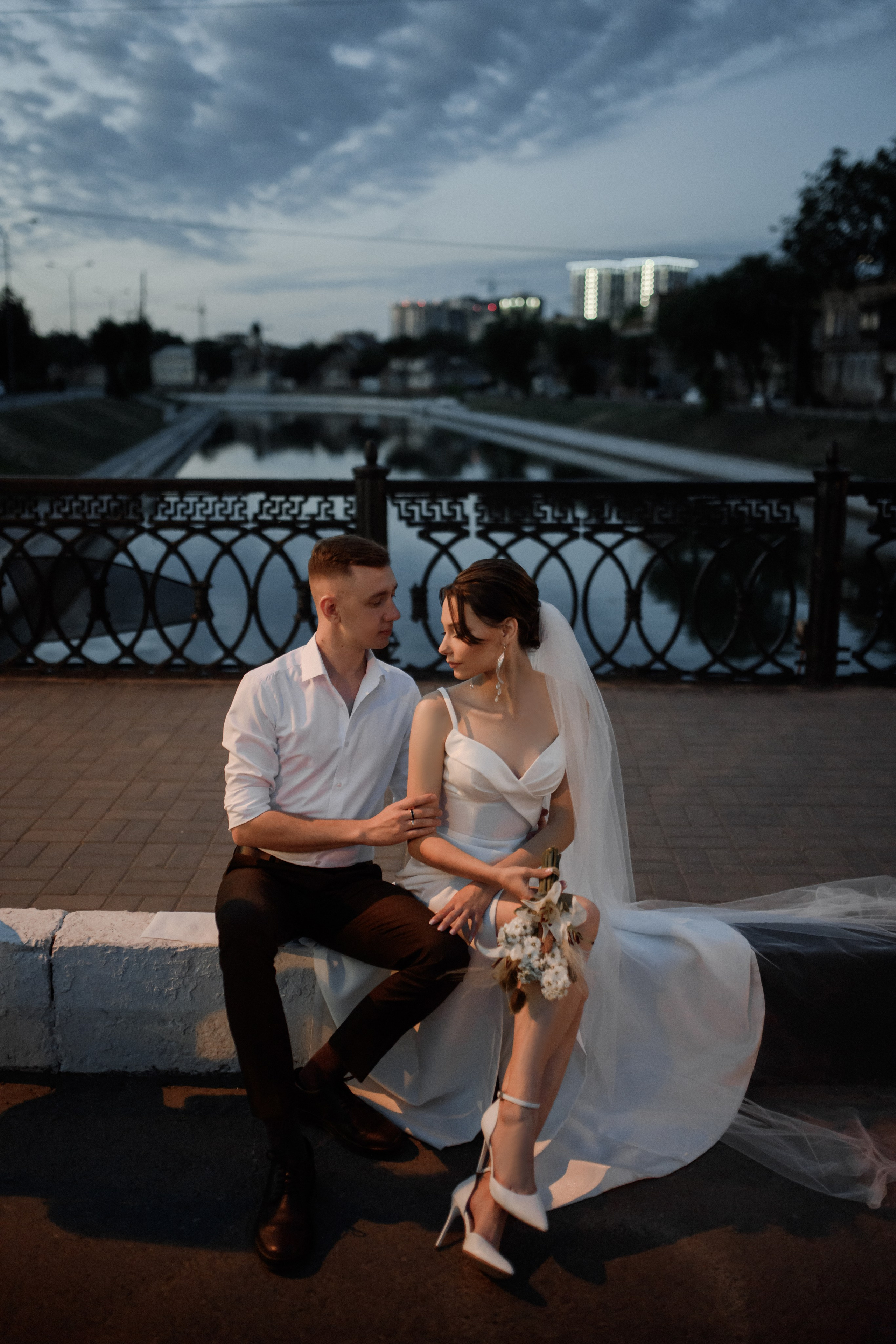 Свадебный фотограф в г. Астрахань. Так же выезжаю в другие города
