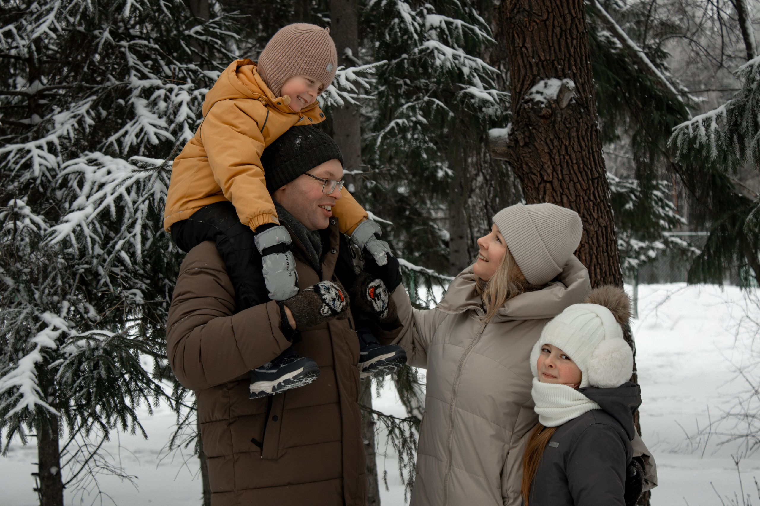 Зимняя семейная фотосессия/ Алена с семьей 🤍. Профессиональный фотограф в Омске Писанкина Анастасия
