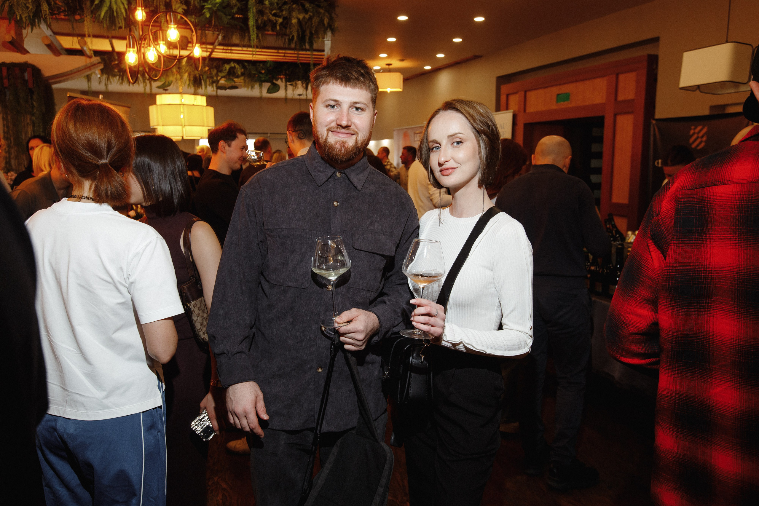 ФЕСТИВАЛЬ ИГРИСТЫХ ВИН. СВОИ. ФОТООТЧЕТЫ-СОБЫТИЯ-МЕСТА