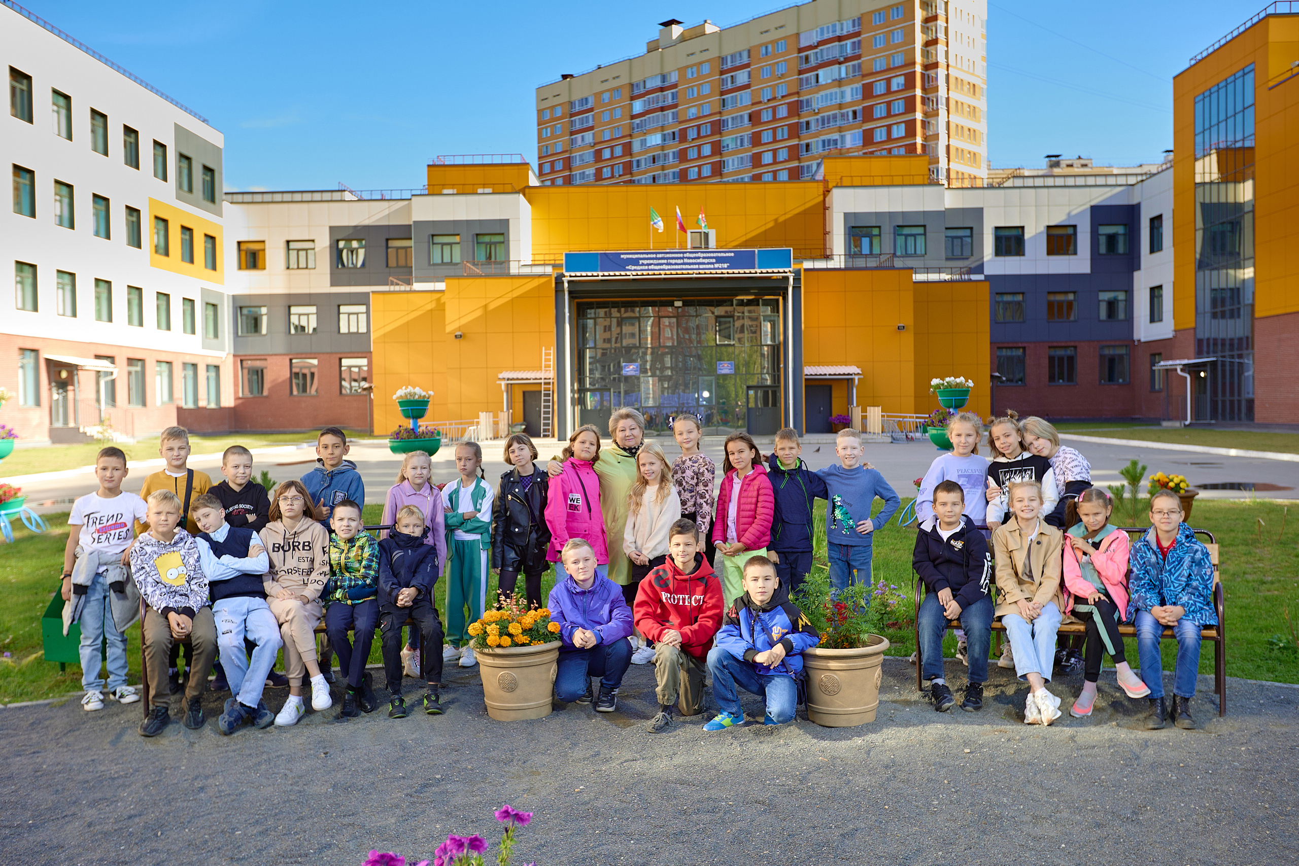 Школьная фотосессия на природе золотая осень. Выпускной альбом Новосибирск