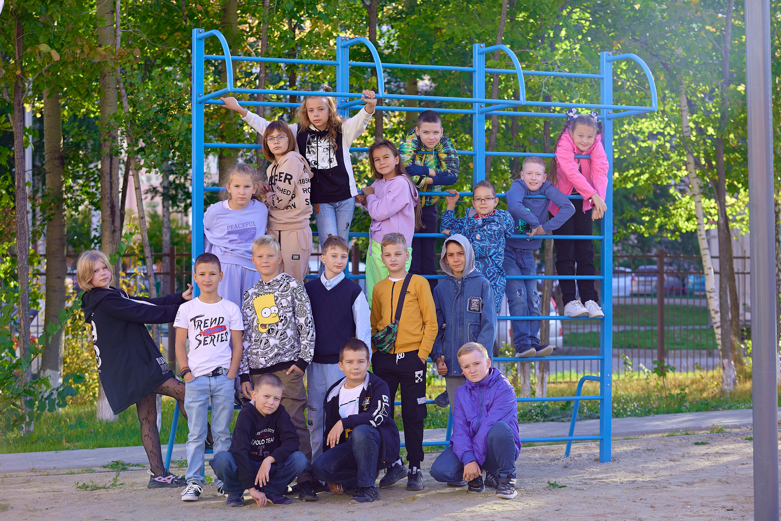 Школьная фотосессия на природе золотая осень. Выпускной альбом Новосибирск