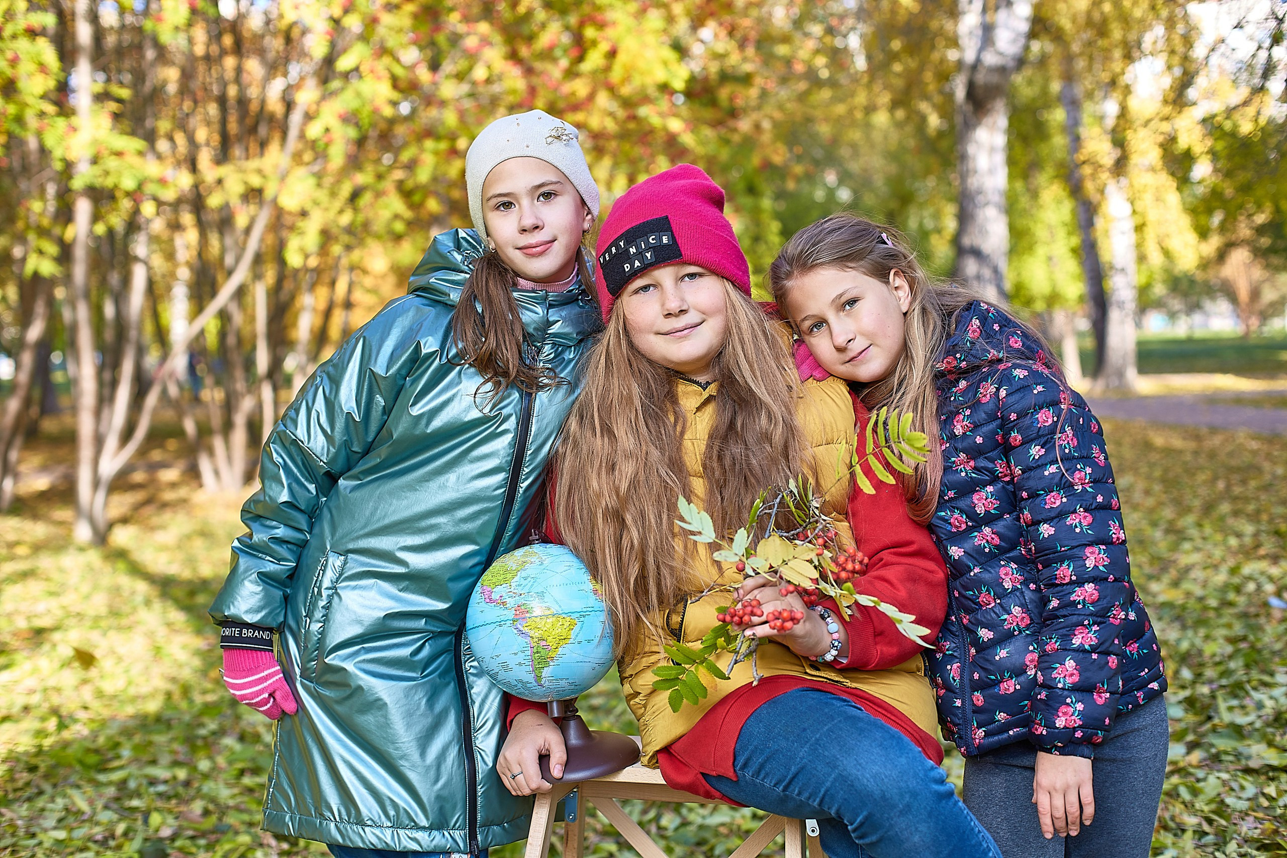 Школьная фотосессия на природе золотая осень. Выпускной альбом Новосибирск