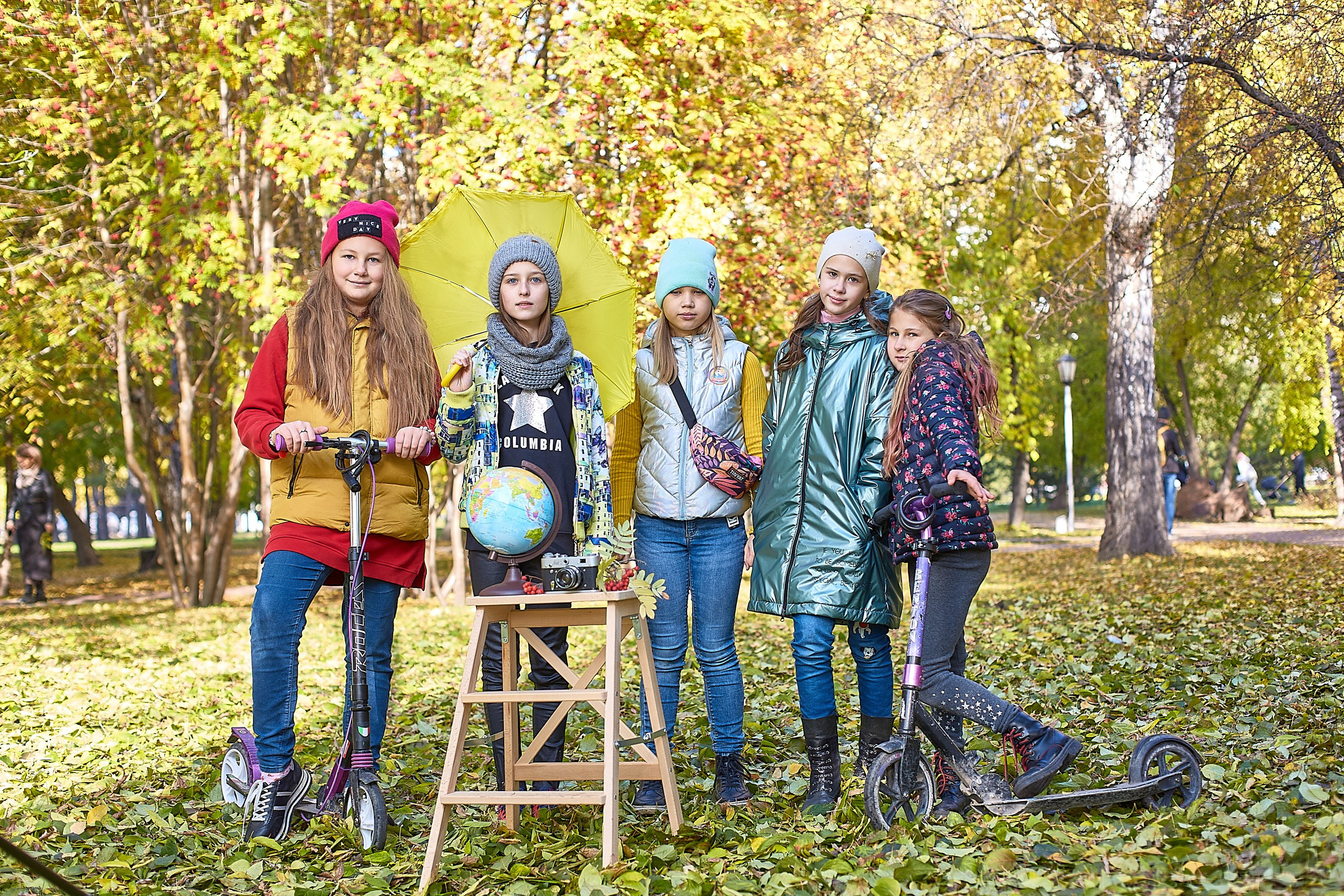Школьная фотосессия на природе золотая осень. Выпускной альбом Новосибирск