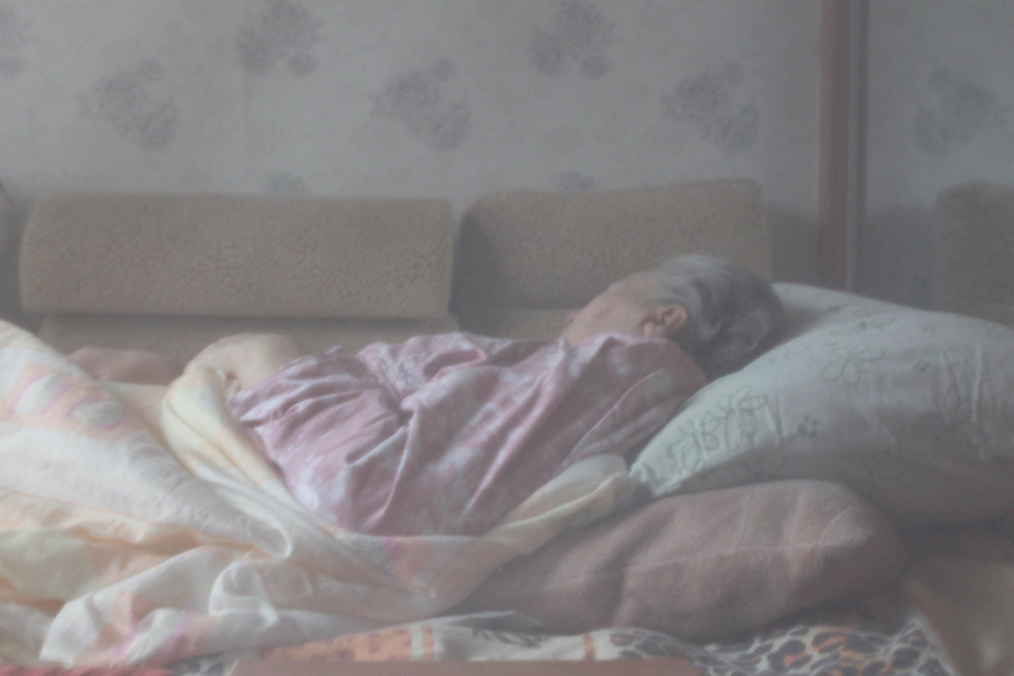 Старенькие дети: Лариса. Юлия Алтухова, мультимедиа художница