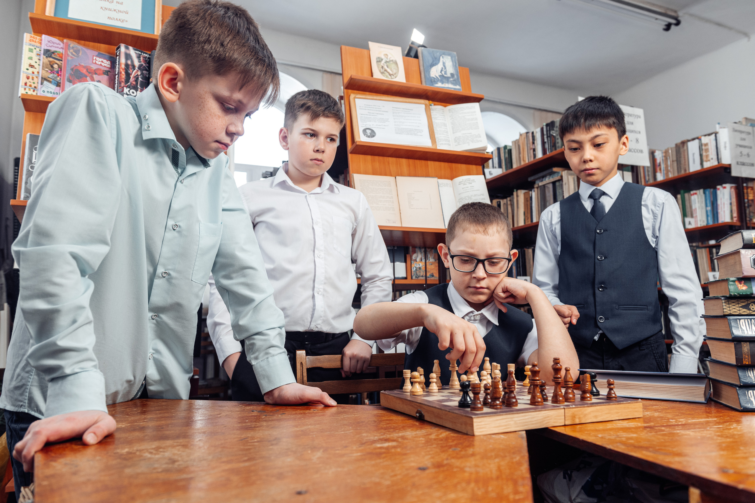 Начальные классы. Современные выпускные альбомы в Новосибирске