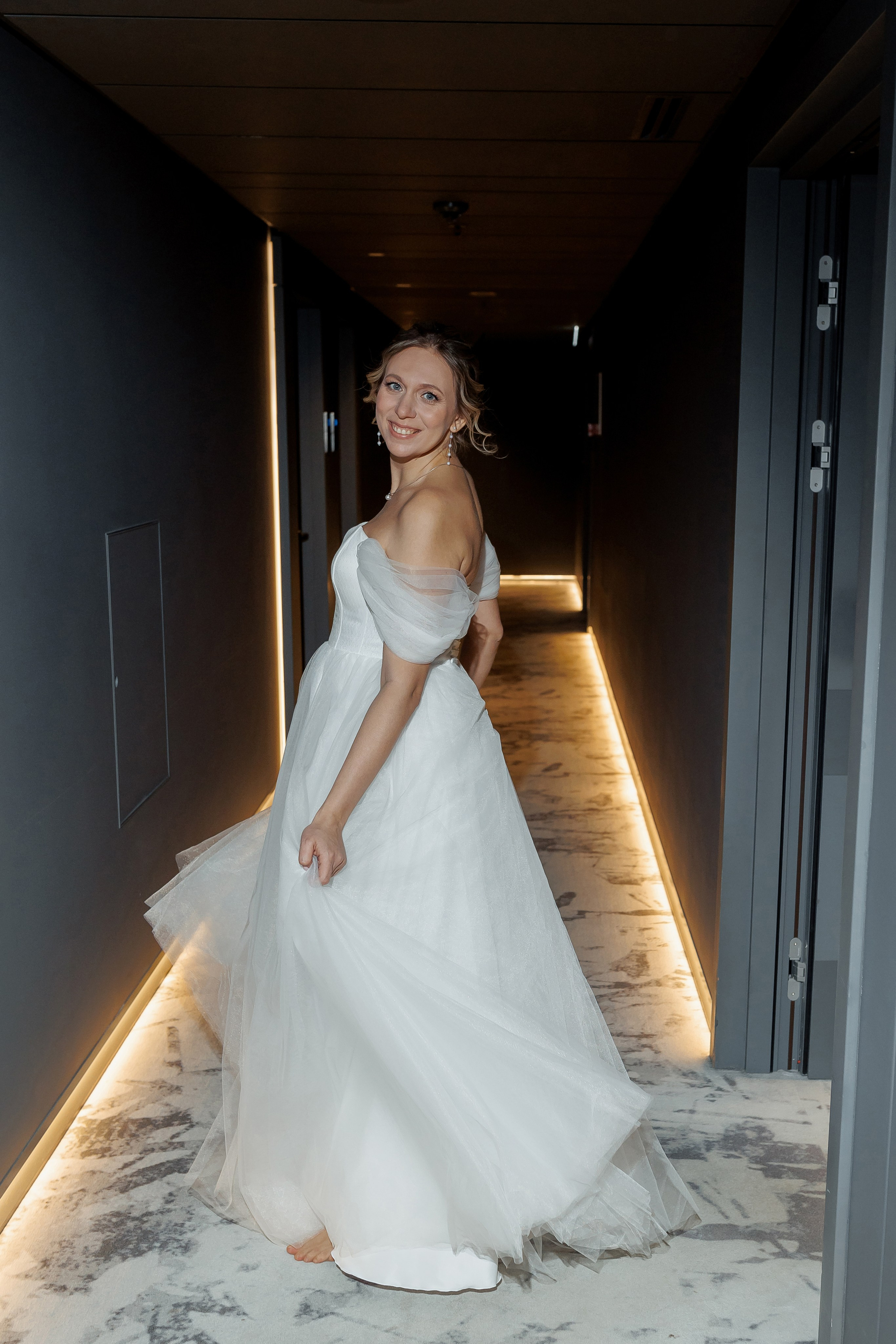 Свадебная фотосессия в отеле Мовенпик Москва Таганская