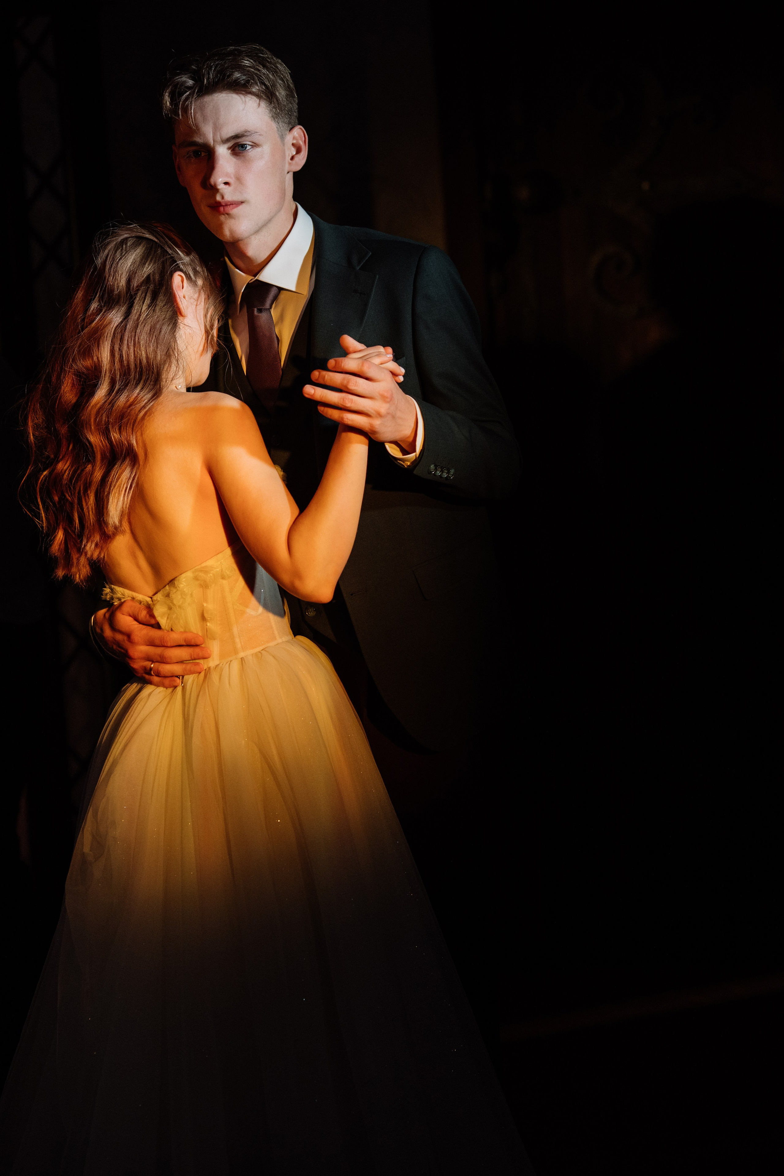 Свадебная фотосессия пары в Агроусадьбе Дачка бай