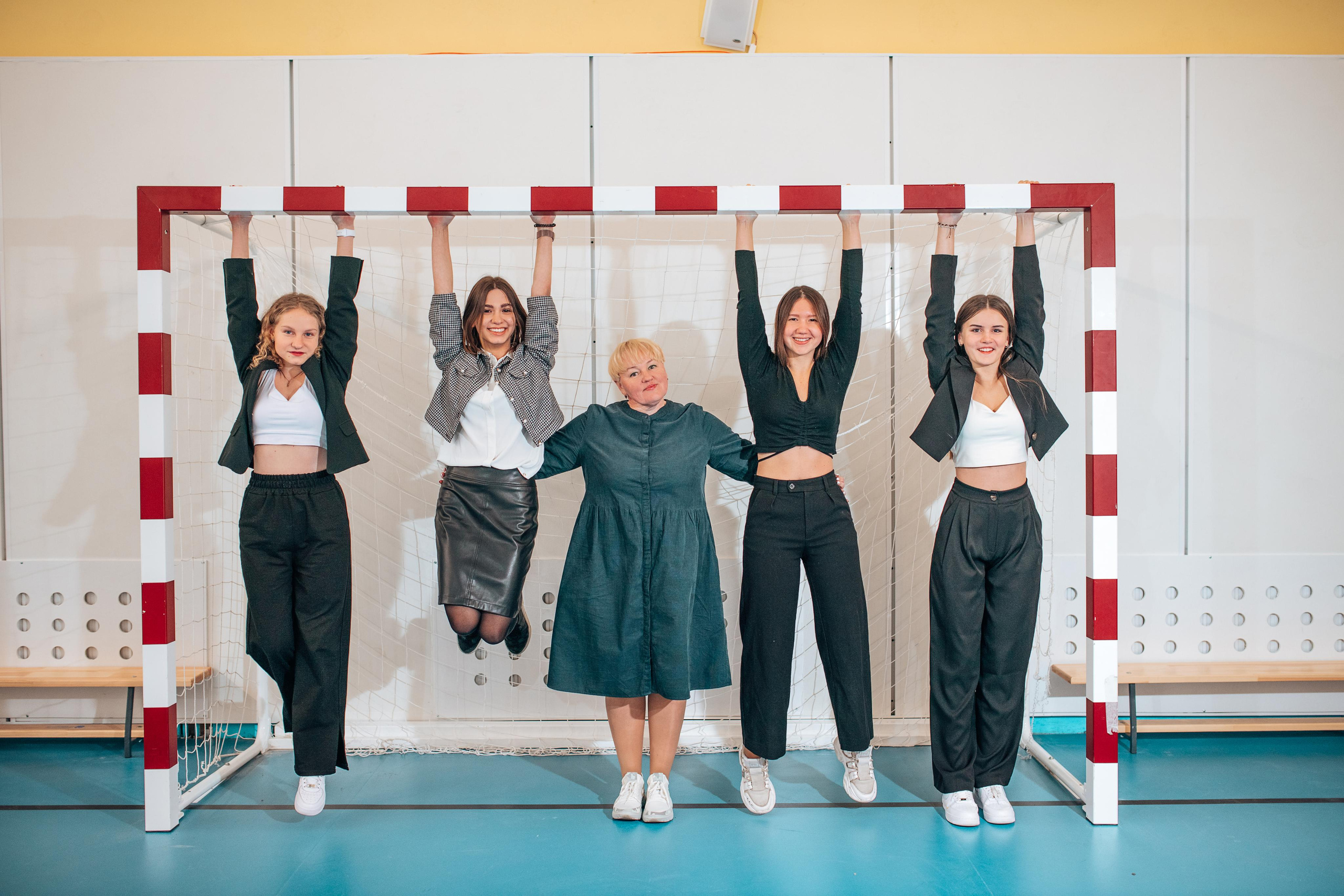 Выпускные альбомы. Фотограф Алла Елисеева