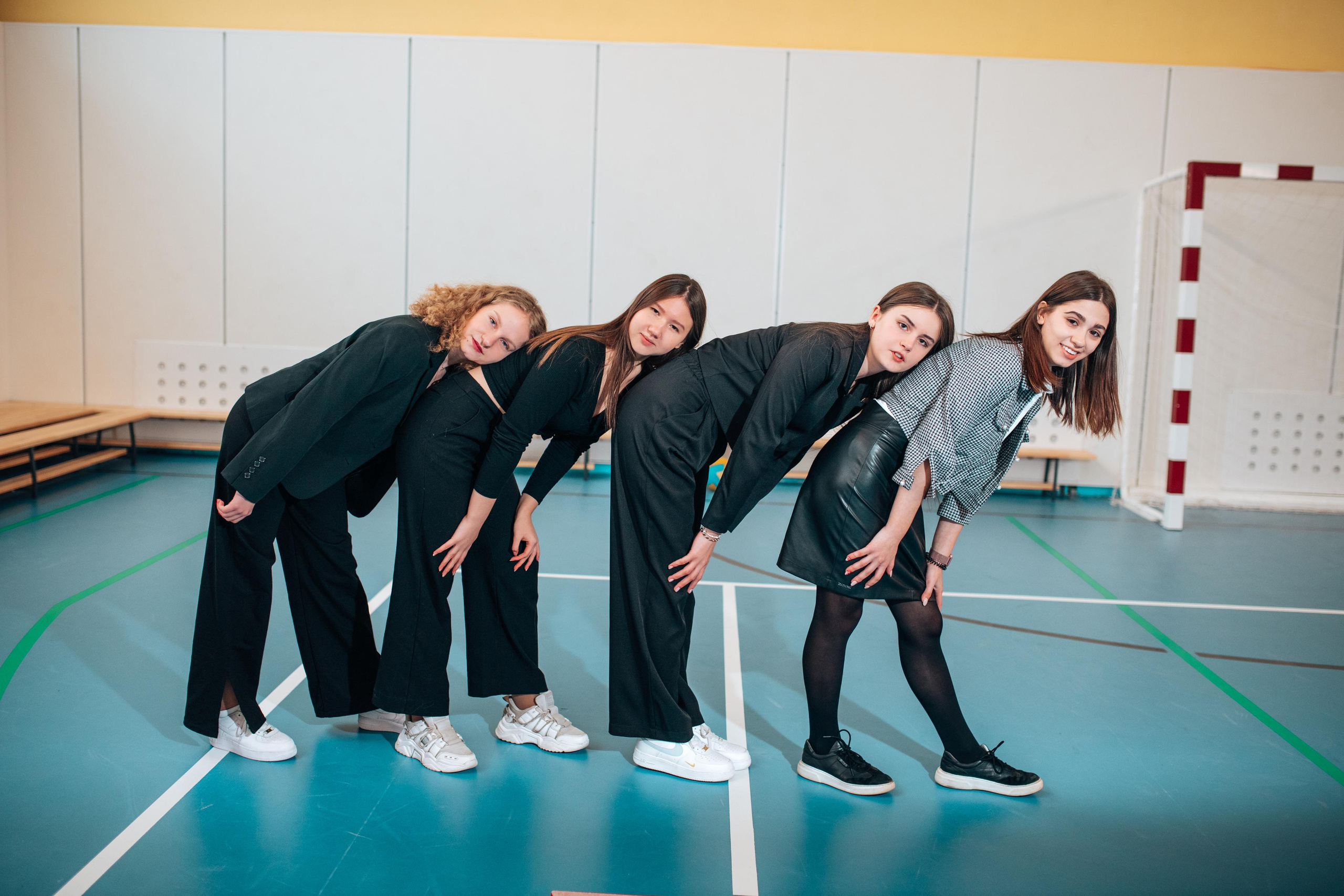 Выпускные альбомы. Фотограф Алла Елисеева