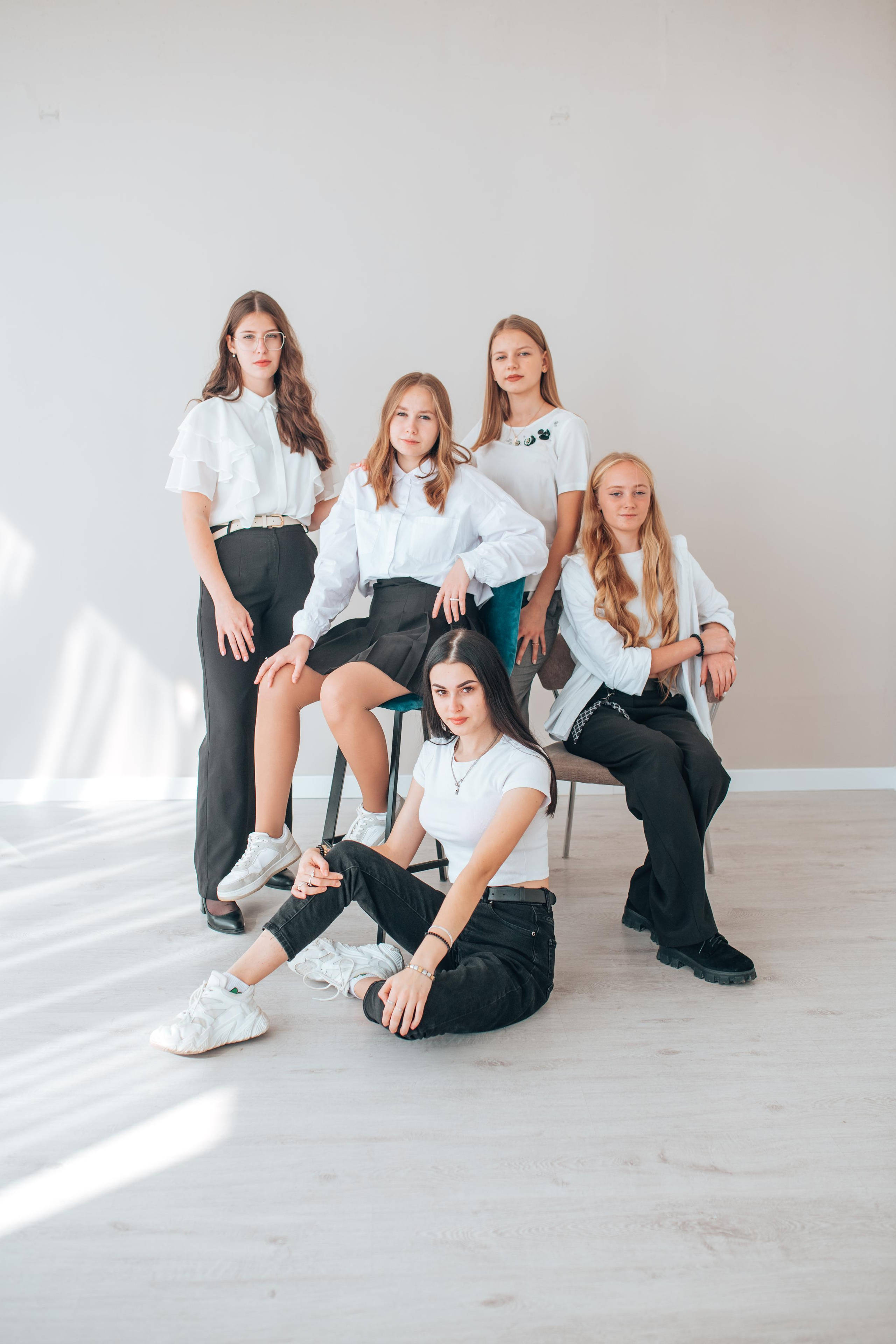 Выпускные альбомы. Фотограф Алла Елисеева