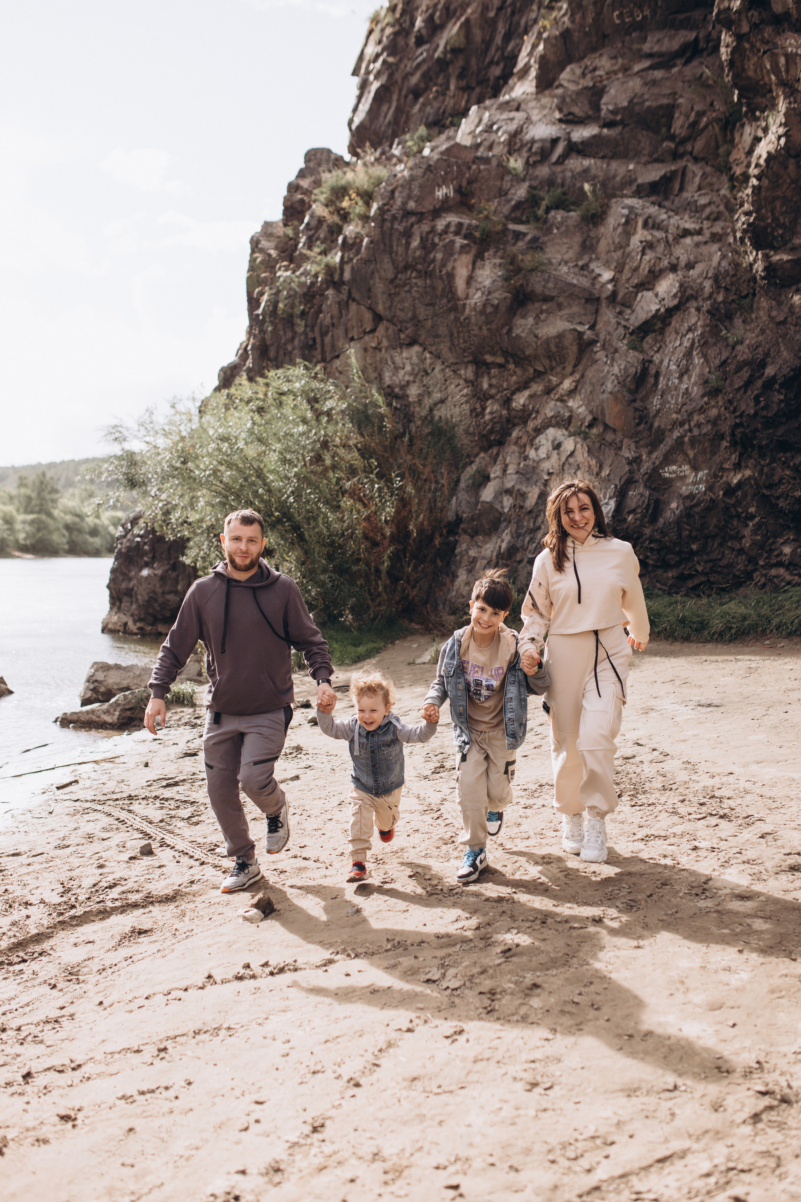 Анонсы. Семейный, свадебный фотограф в Чите Екатерина Мельникова