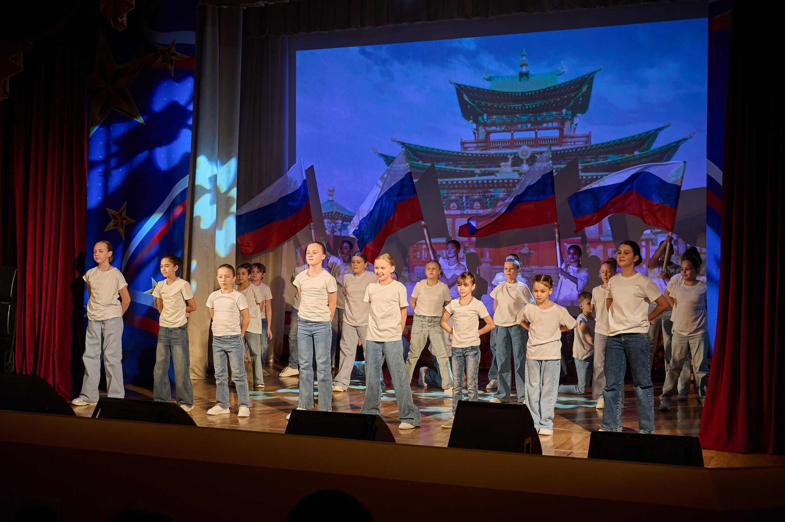 23 февраля в дк Кабардинки. Жизнь курорта Кабардинка в фотографиях