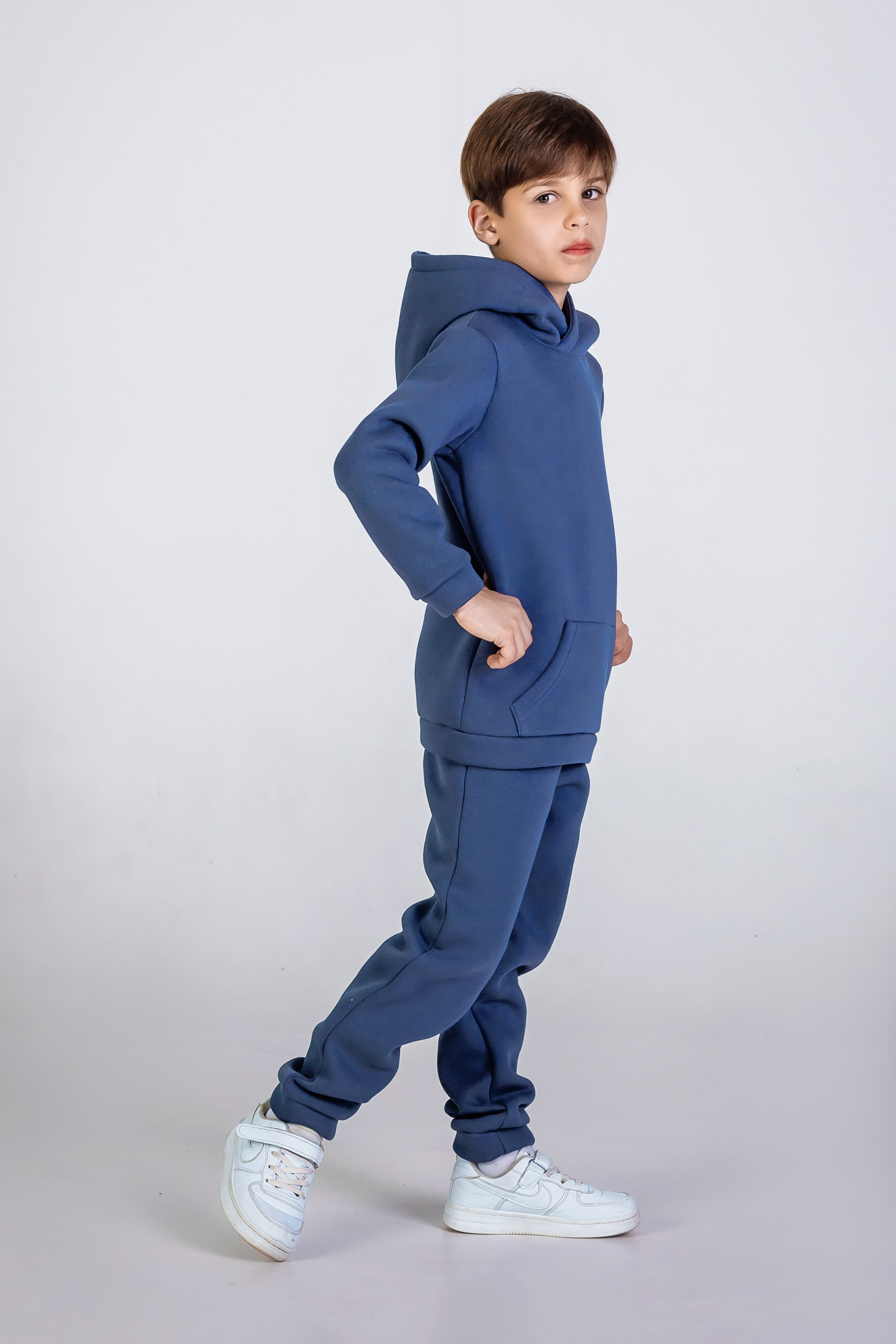 Съемка спортивных костюмов для маркетплейсов в Краснодаре - 32