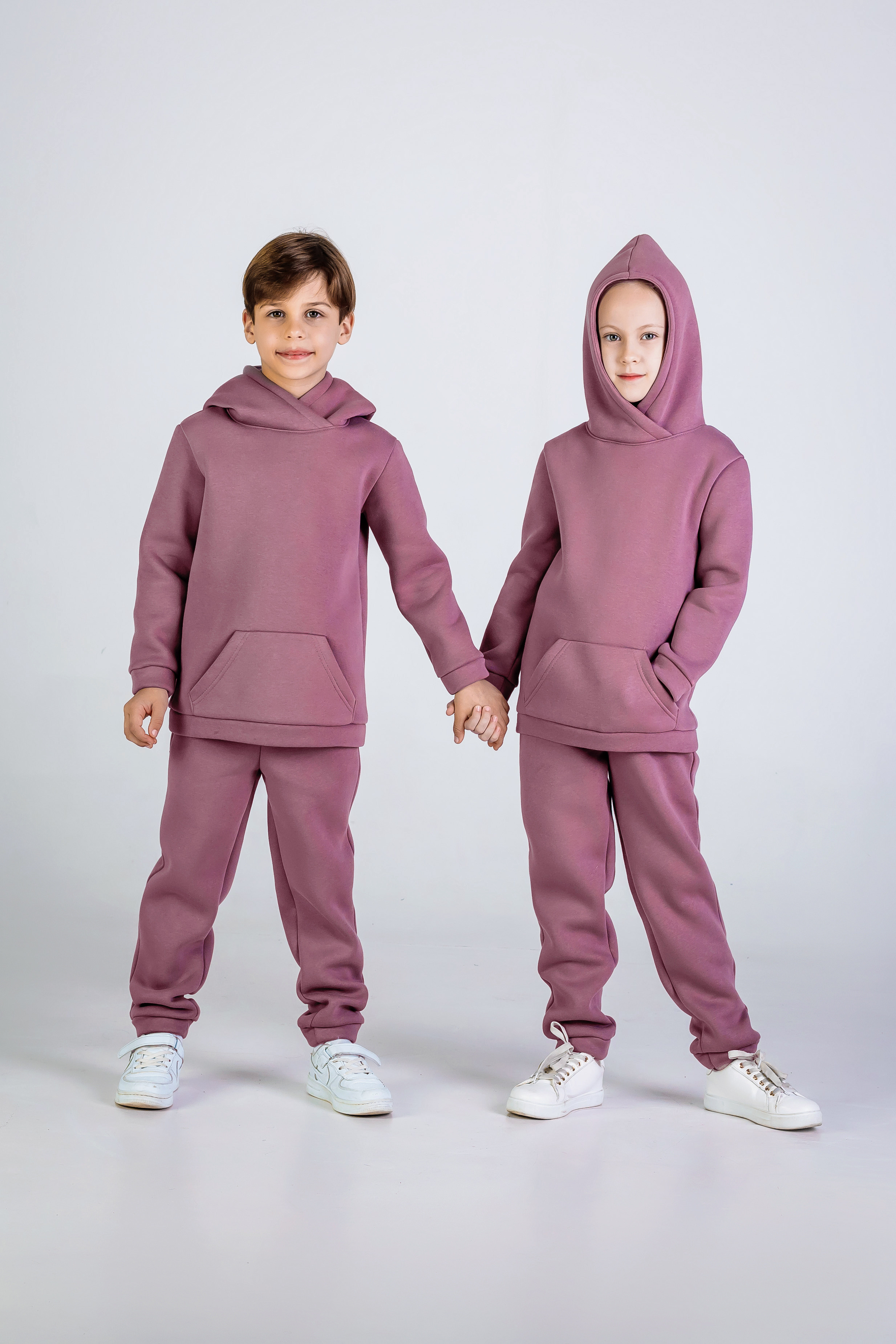 Съемка спортивных костюмов для маркетплейсов в Краснодаре - 15