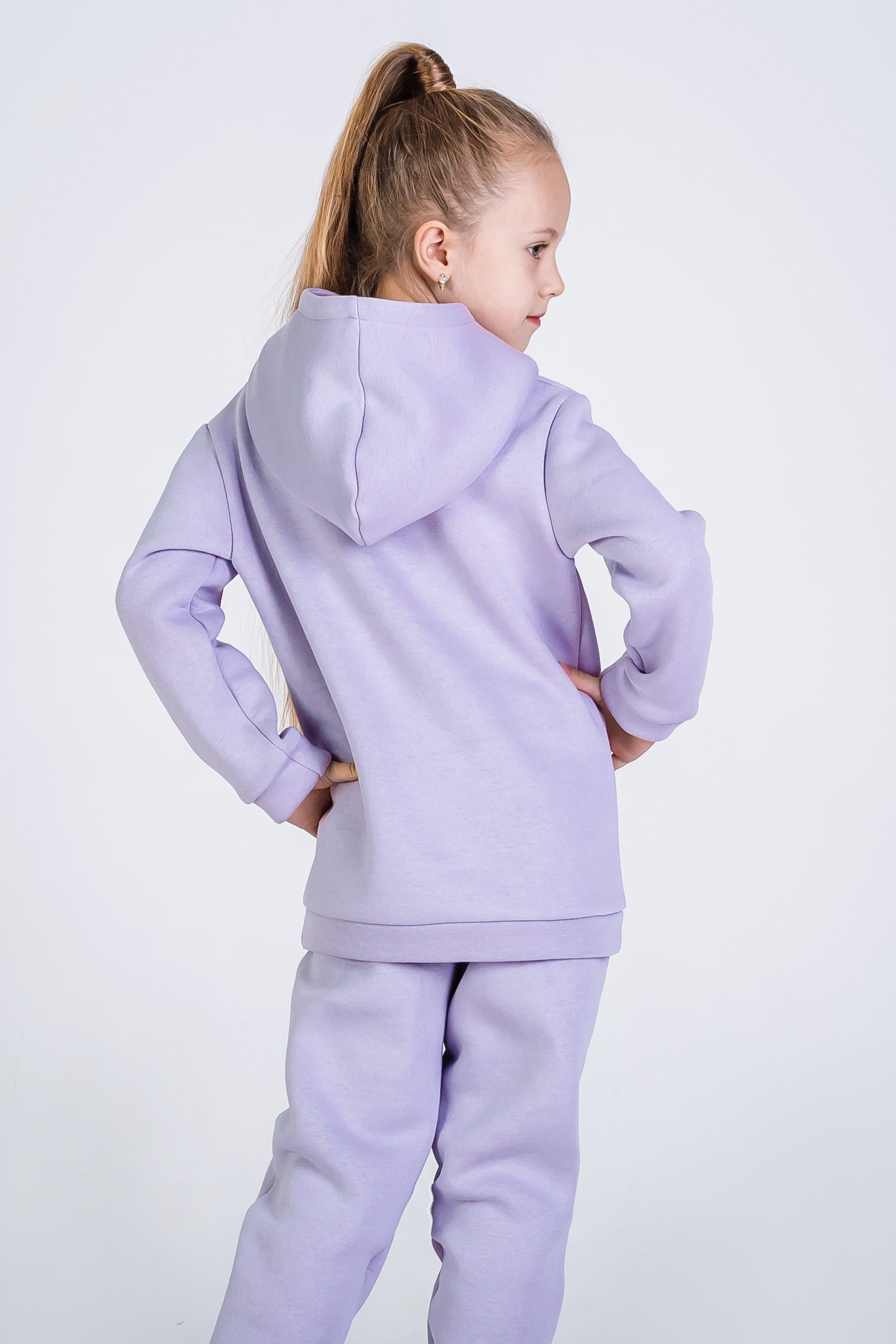 Съемка спортивных костюмов для маркетплейсов в Краснодаре - 6