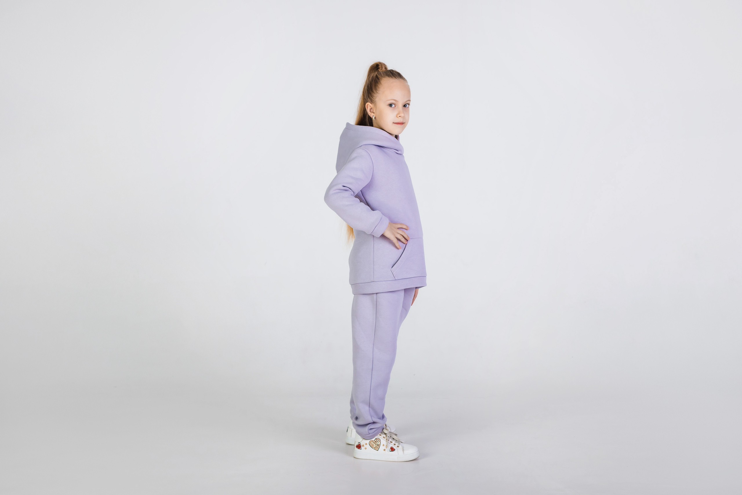 Съемка спортивных костюмов для маркетплейсов в Краснодаре - 2