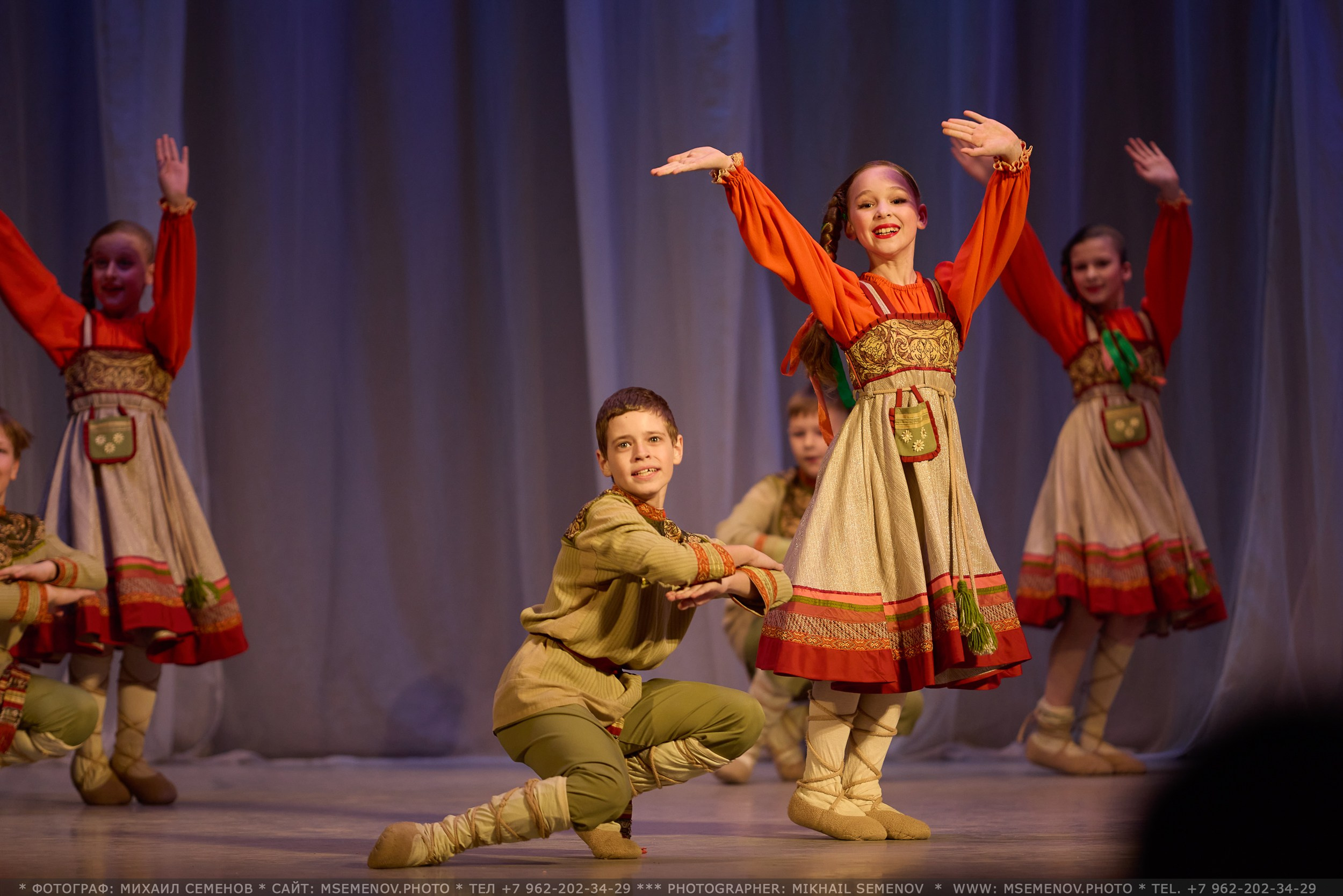 Фоторепортаж с Концерта «Волжанка» и «Задоринка»