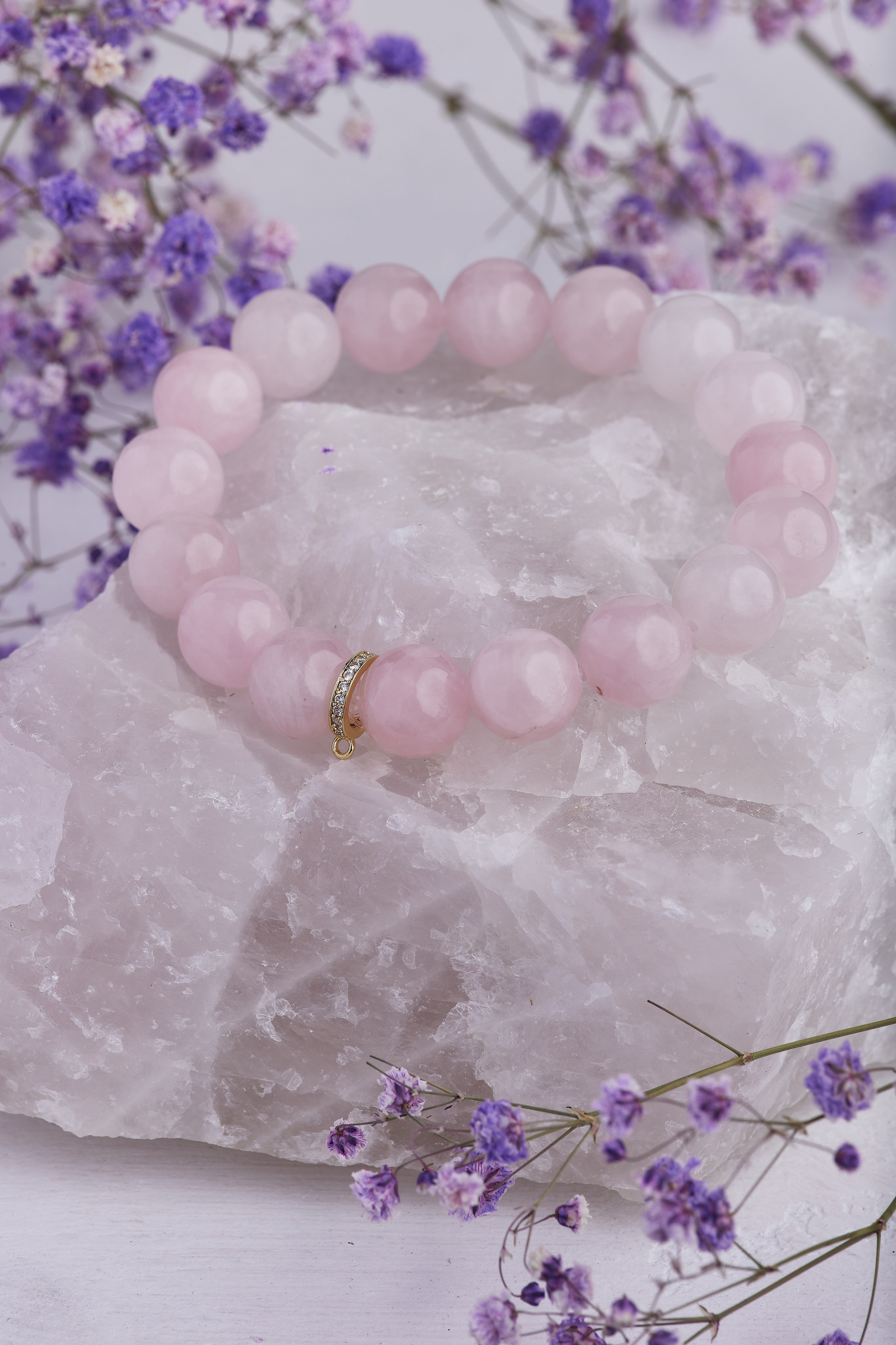 Фотосъёмка для маркетплейсов. Каталожная съёмка. Одежда. Украшения. Выпускные альбомы в Томске. Фотограф Сергей Стёпин