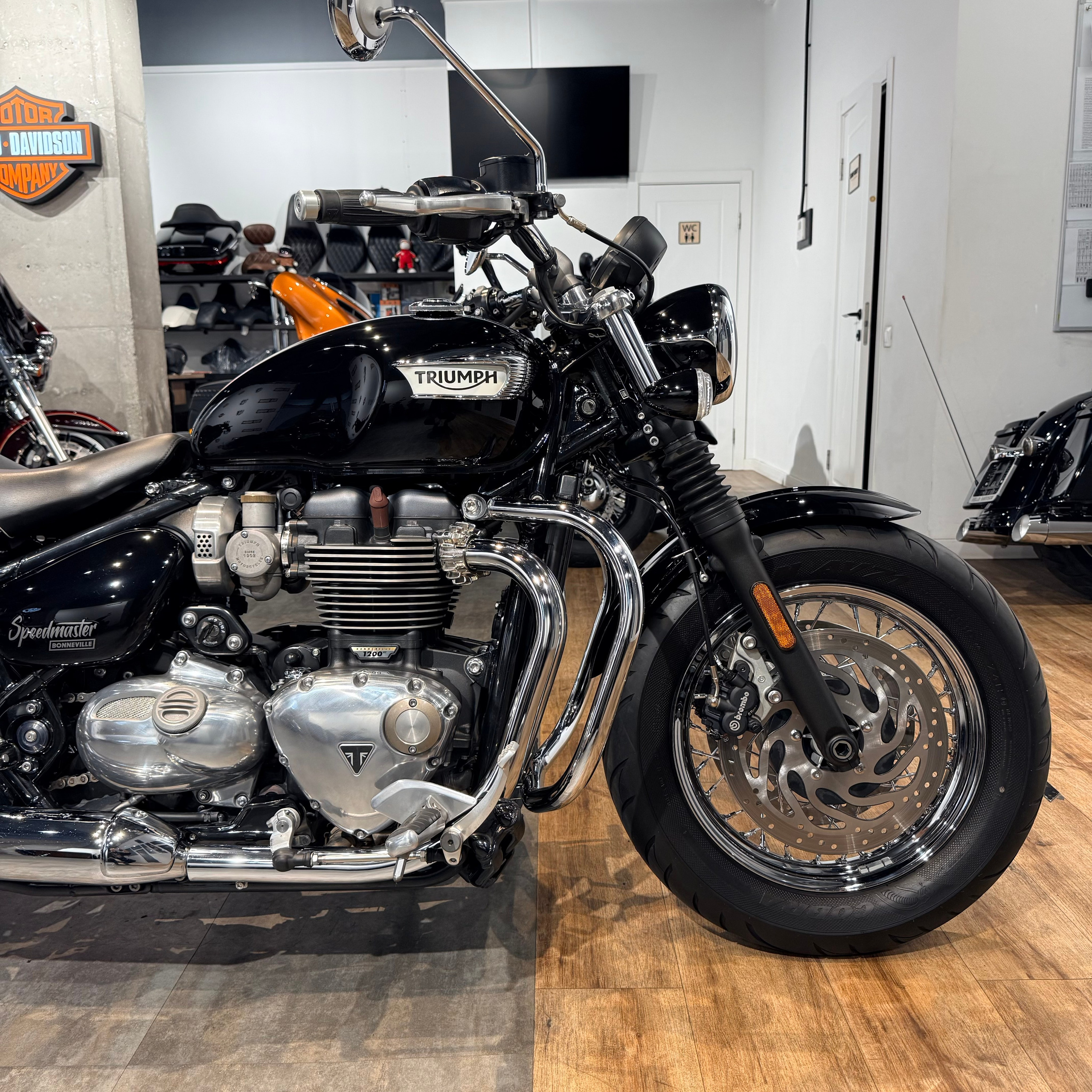 2018 TRIUMPH Bonneville Speedmaster (VIN *SMTD*6014). Hello Davidson, Москва. Только хорошие мотоциклы…