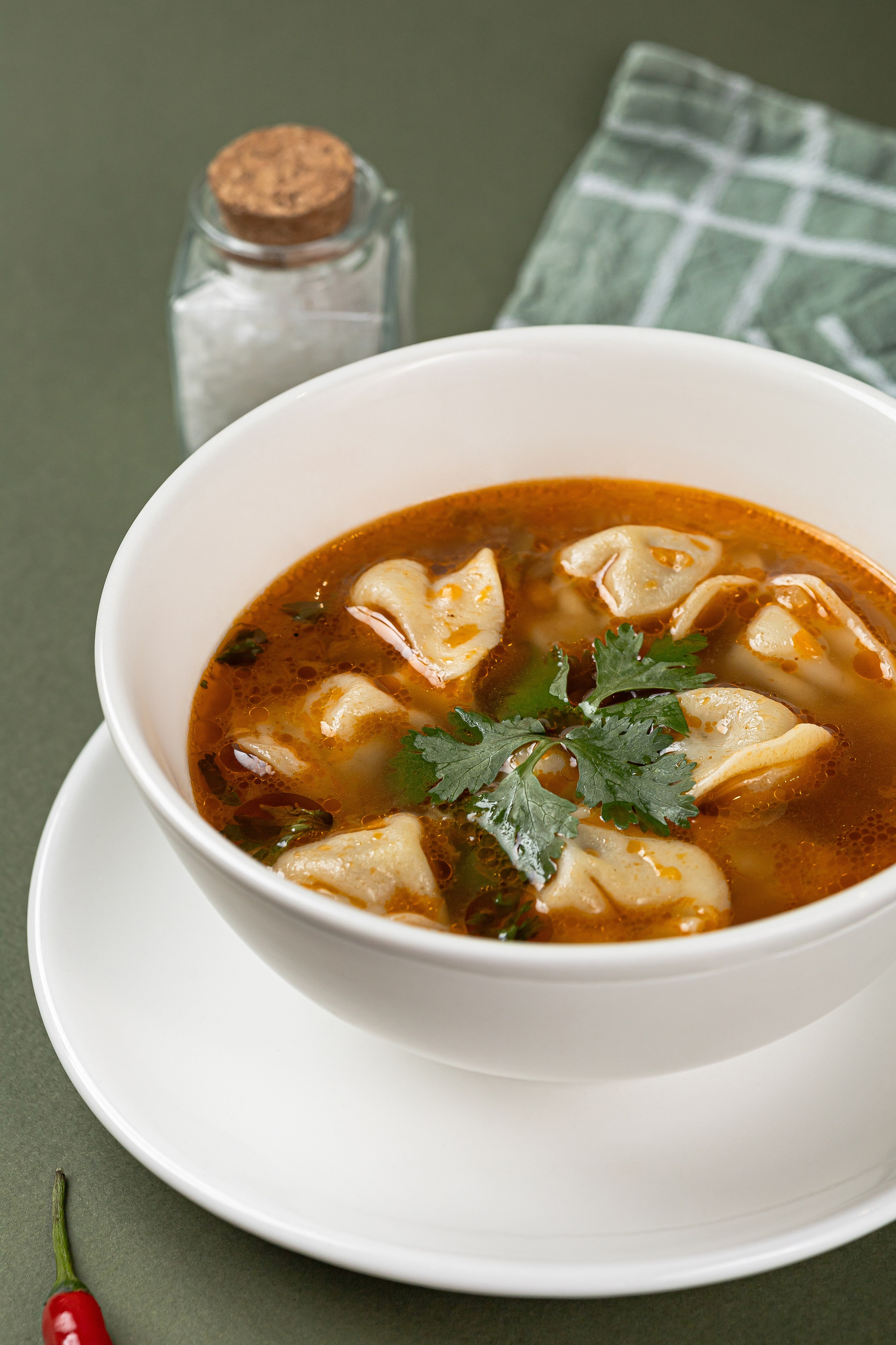 Фотосъемка блюд для социальных сетей кафе Базилик. Рекламный фуд фотограф и видеограф в Астане Алина Лысенко