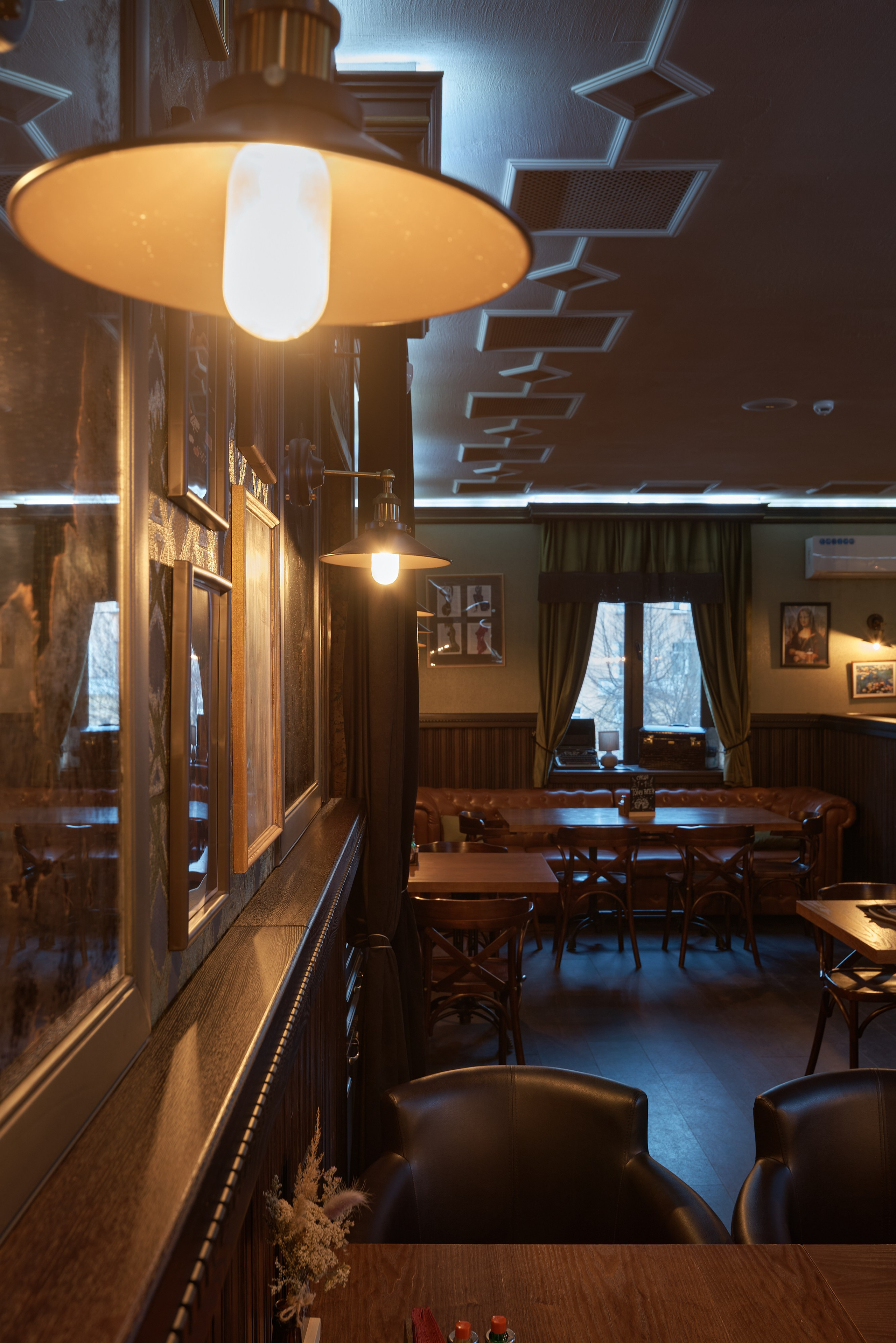 The Tony Pub. Абросимов Лев интерьерный и архитектурный фотограф