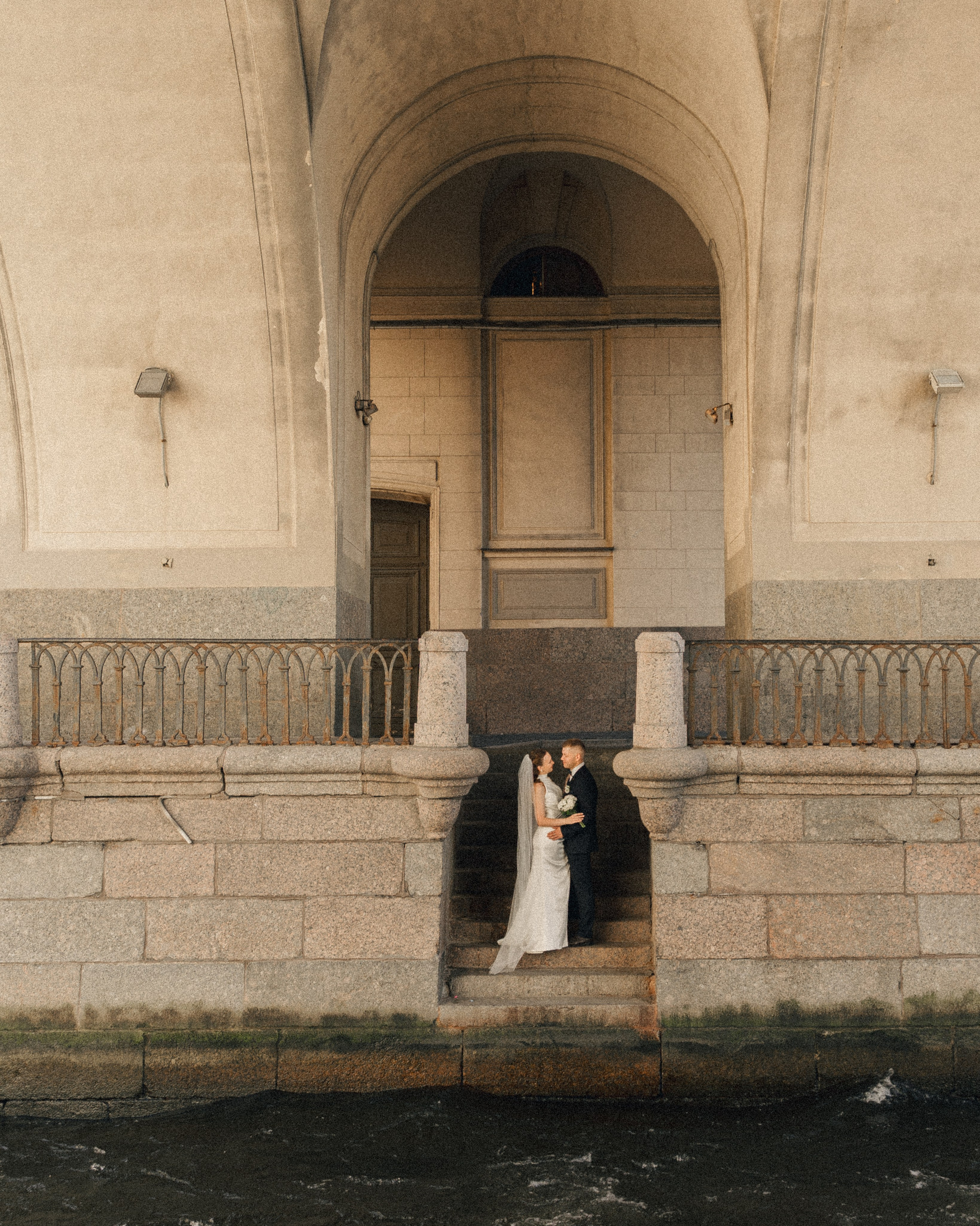 Анонс свадебной фотосессии Михаила и Анастасии. Professional photoartist in St. Petersburg (wedding, reportage, portrait, model book, love story) Alexander Shvedov
