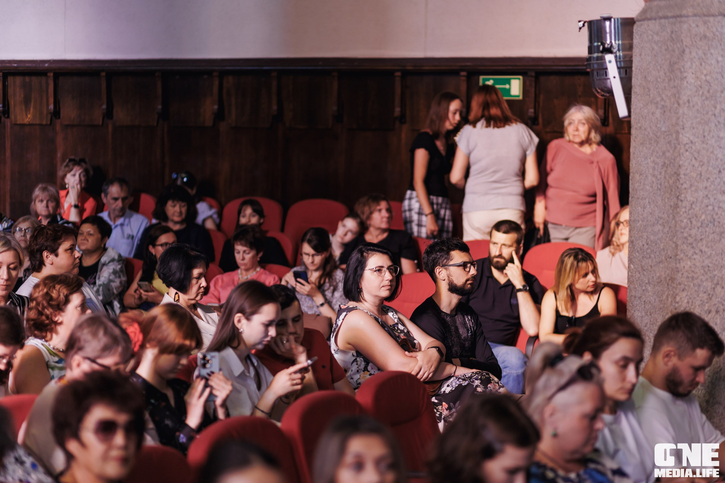 Фоторепортаж из Калининградской филармонии. One Media Life: фоторепортажи, фотоотчеты с мероприятий и заведений