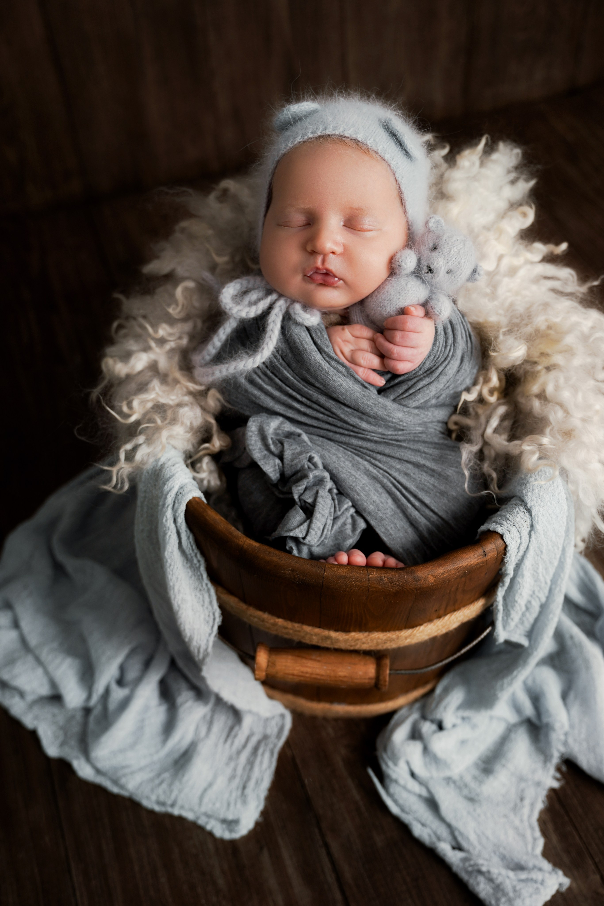 Фотосессия новорожденного (newborn). Фотограф новорожденных, детей до года и беременных в Симферополе