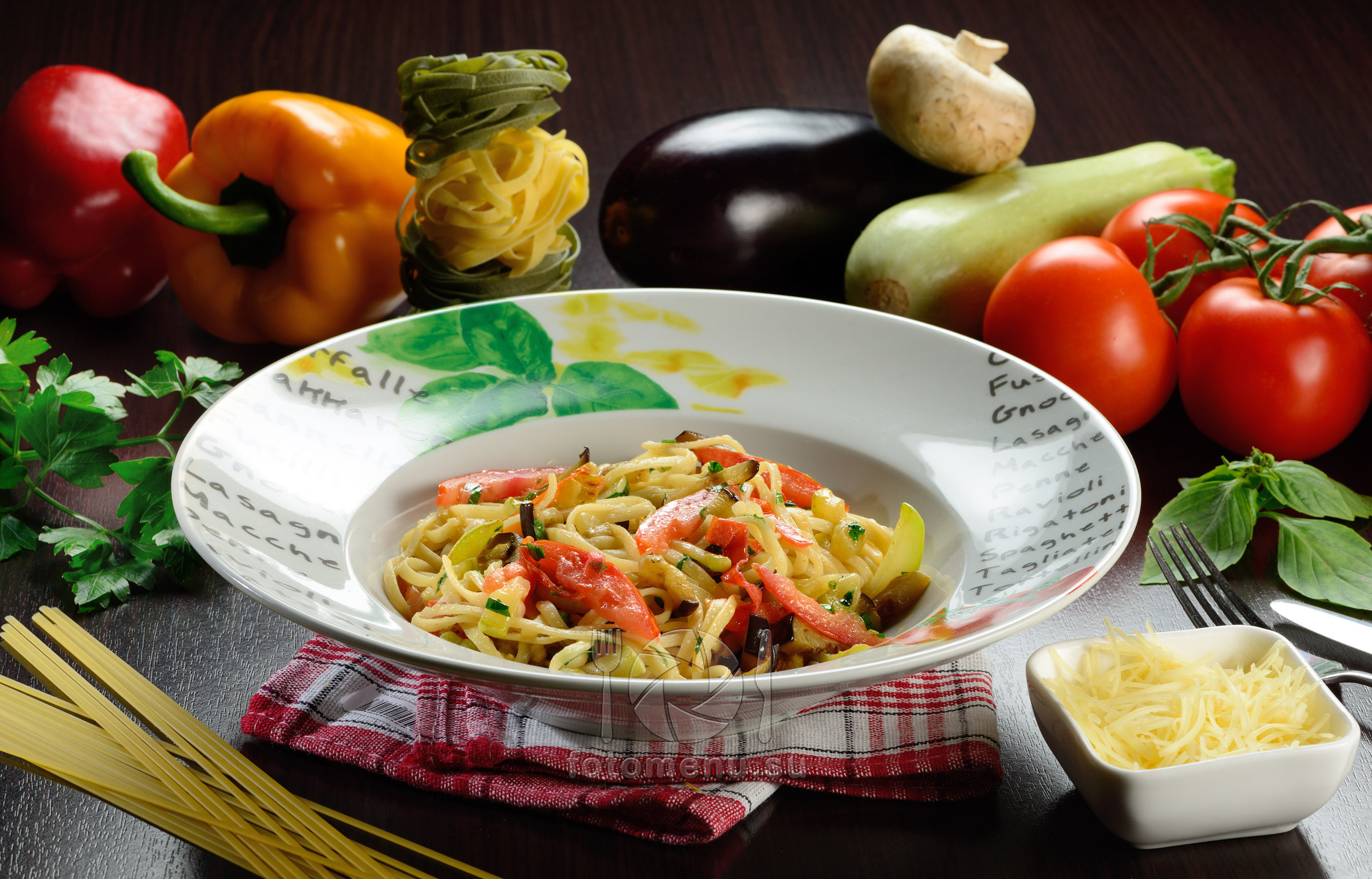 Сложные композиции и имиджевые фото блюд и напитков. Фотоменю|Фуд-фотограф|Дизайн меню для ресторанов и кафе|Москва