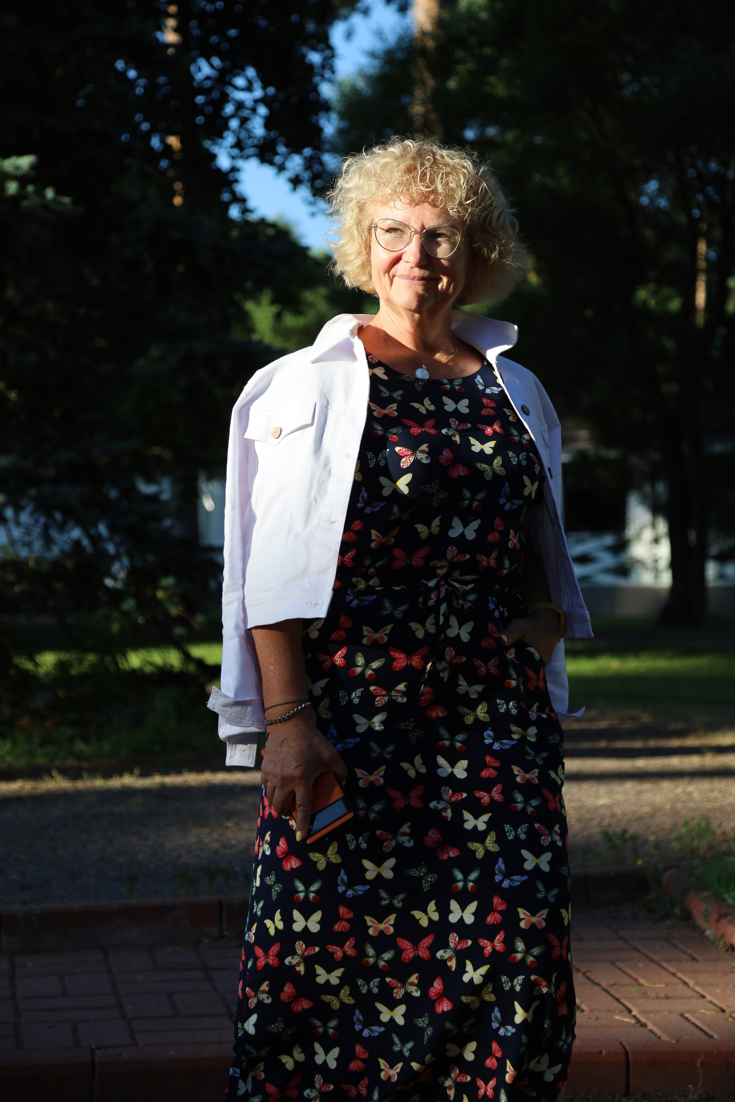 Фотосессия Дня Рождения на берегу Финского залива. Любовь Каширская — фотограф для малого бизнеса и специалистов