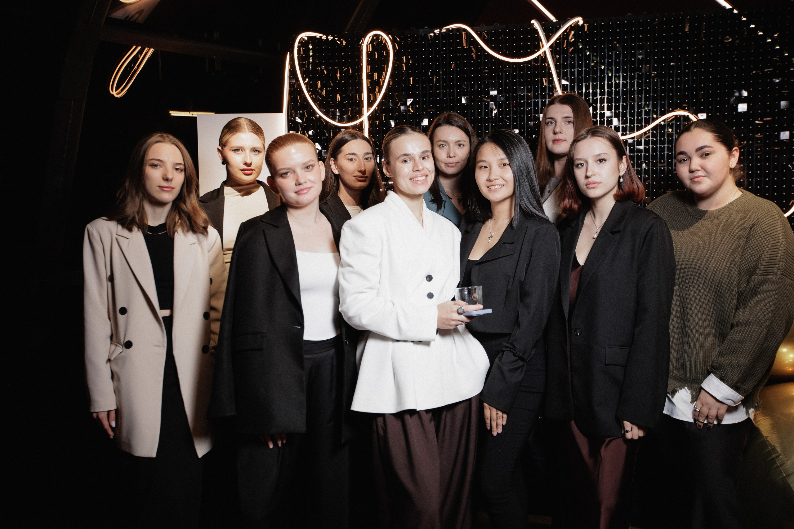 ПЯТНИЦА 2.0. СВОИ. ФОТООТЧЕТЫ-СОБЫТИЯ-МЕСТА