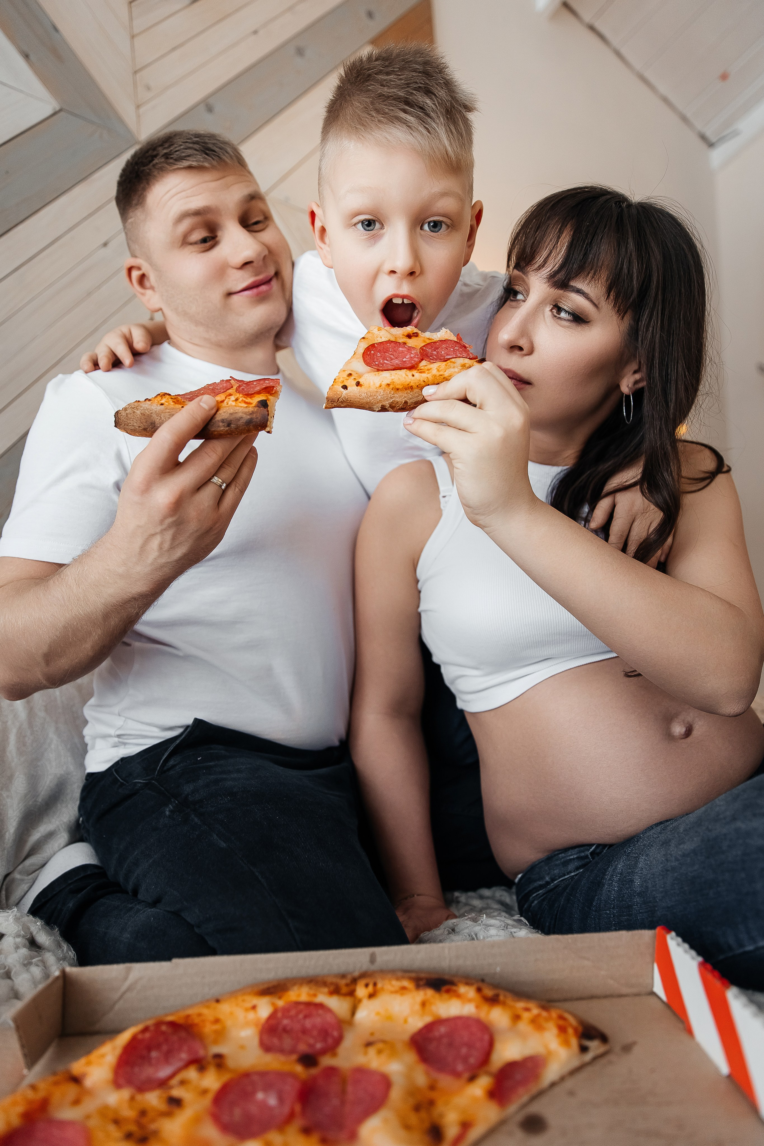 Ольга, Алексей и Артём в Cross Studio. Семейный и детский фотограф Комина Елена, Власиха, Одинцово