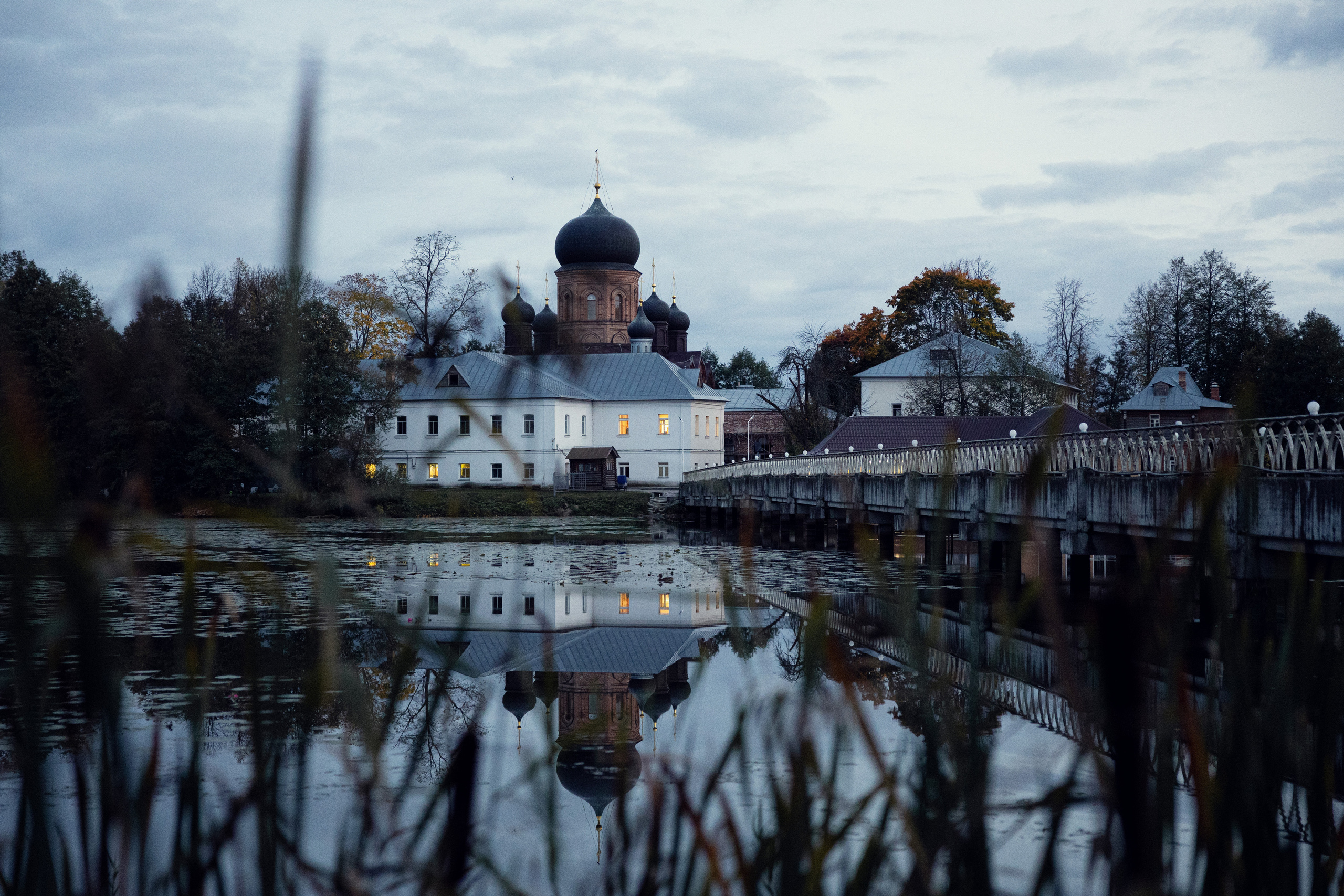 Фоторепортаж о Свято-Введенском Островном монастыре. Фотограф в Москве Ира Бейнар