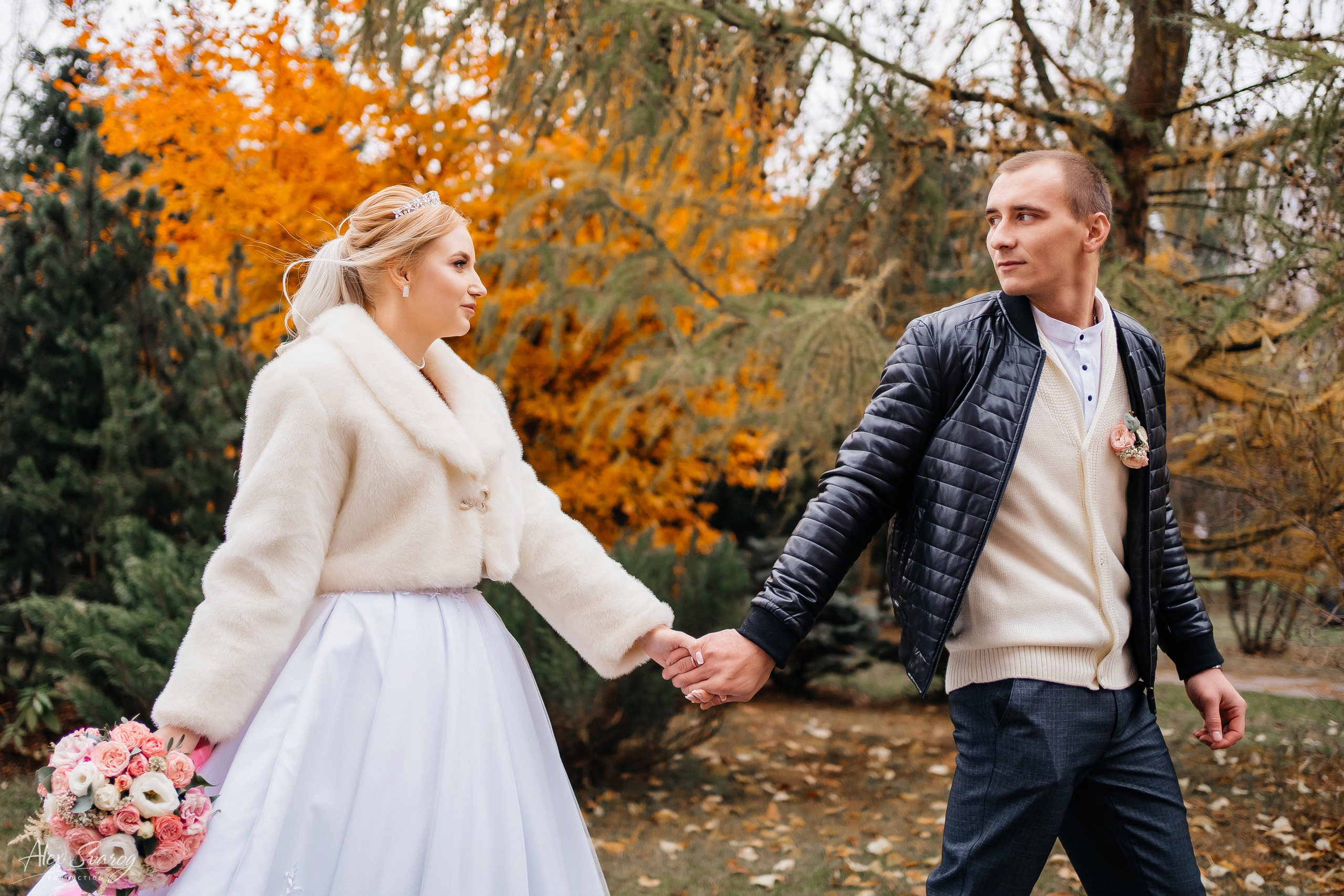 Свадебный фотограф Алексей Сварог/Профессиональная съемка вашего праздника. Свадебный и репортажный фотограф-видеограф Москва и Московская область